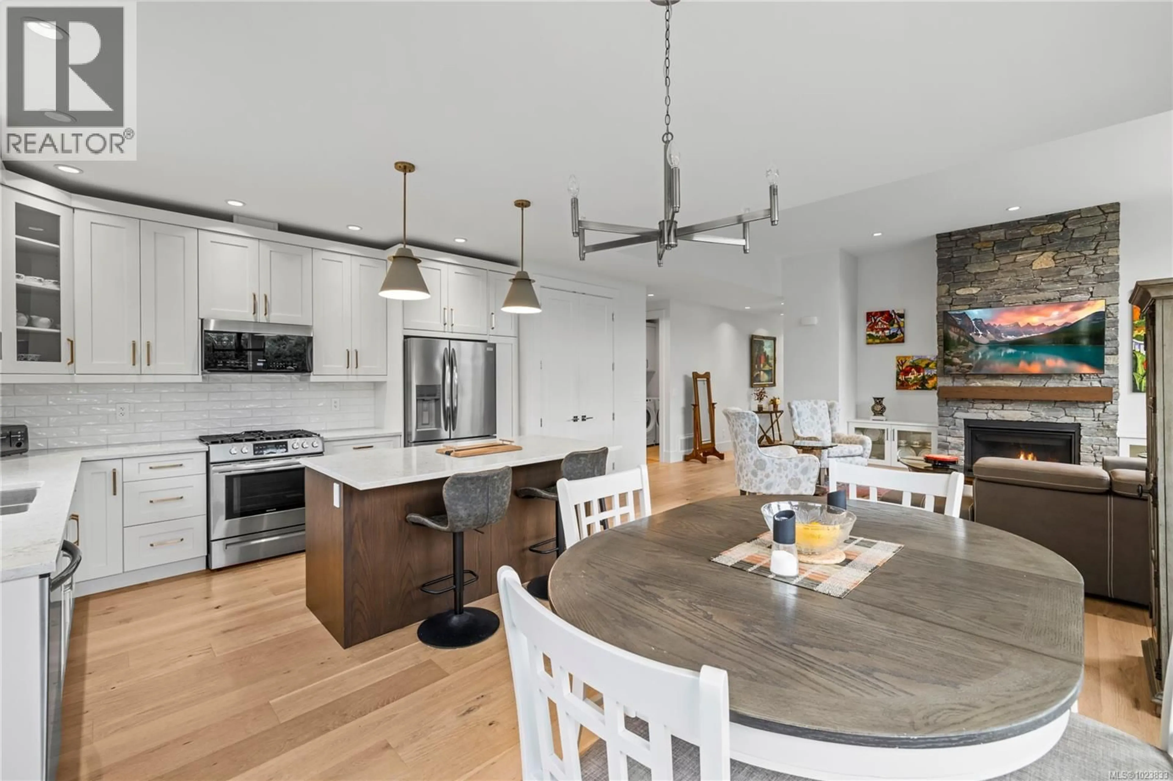 Open concept kitchen, unknown for 163 CABOT COURT, Parksville British Columbia V9P0G6