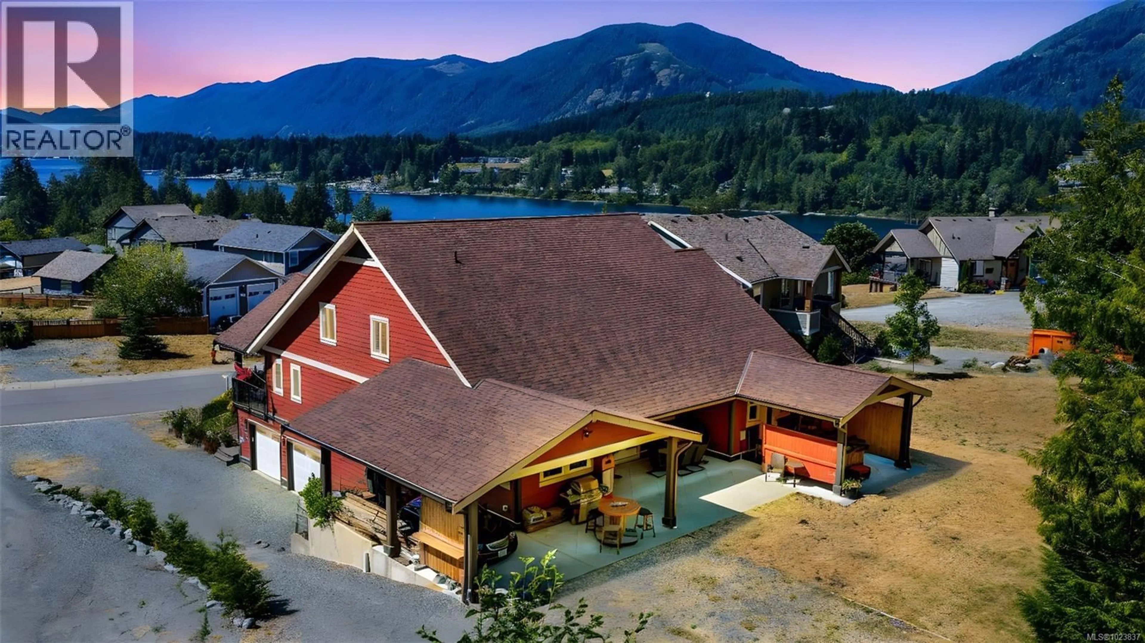A pic from outside/outdoor area/front of a property/back of a property/a pic from drone, mountain view for 263 TAL ROAD, Lake Cowichan British Columbia V0R2G0