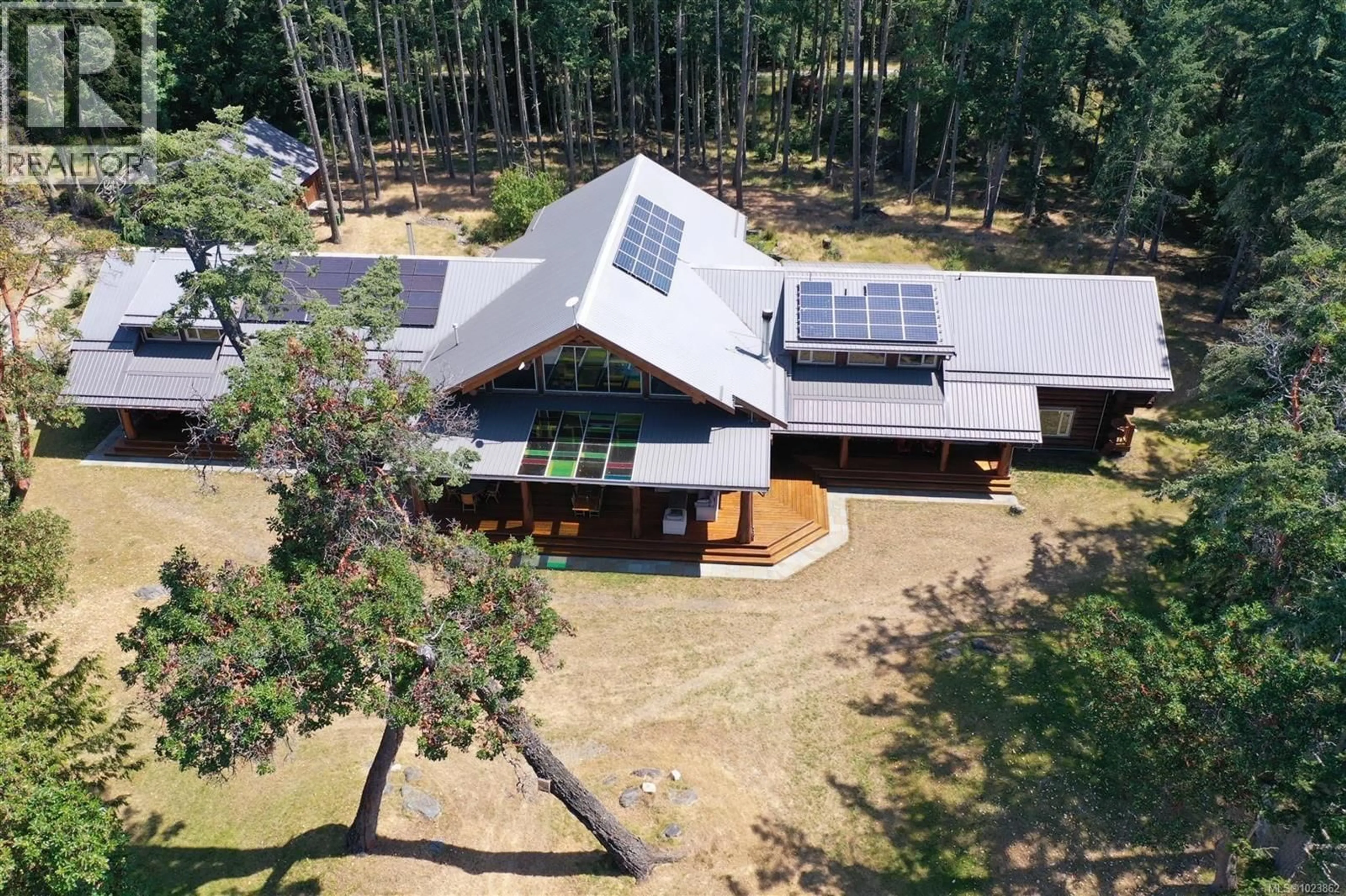 A pic from outside/outdoor area/front of a property/back of a property/a pic from drone, building for 141 MAPLELEAF LANE, Sidney Island British Columbia V0N2G0