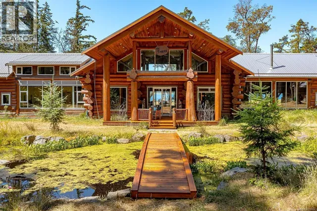 141 MAPLELEAF LANE, Sidney Island 5