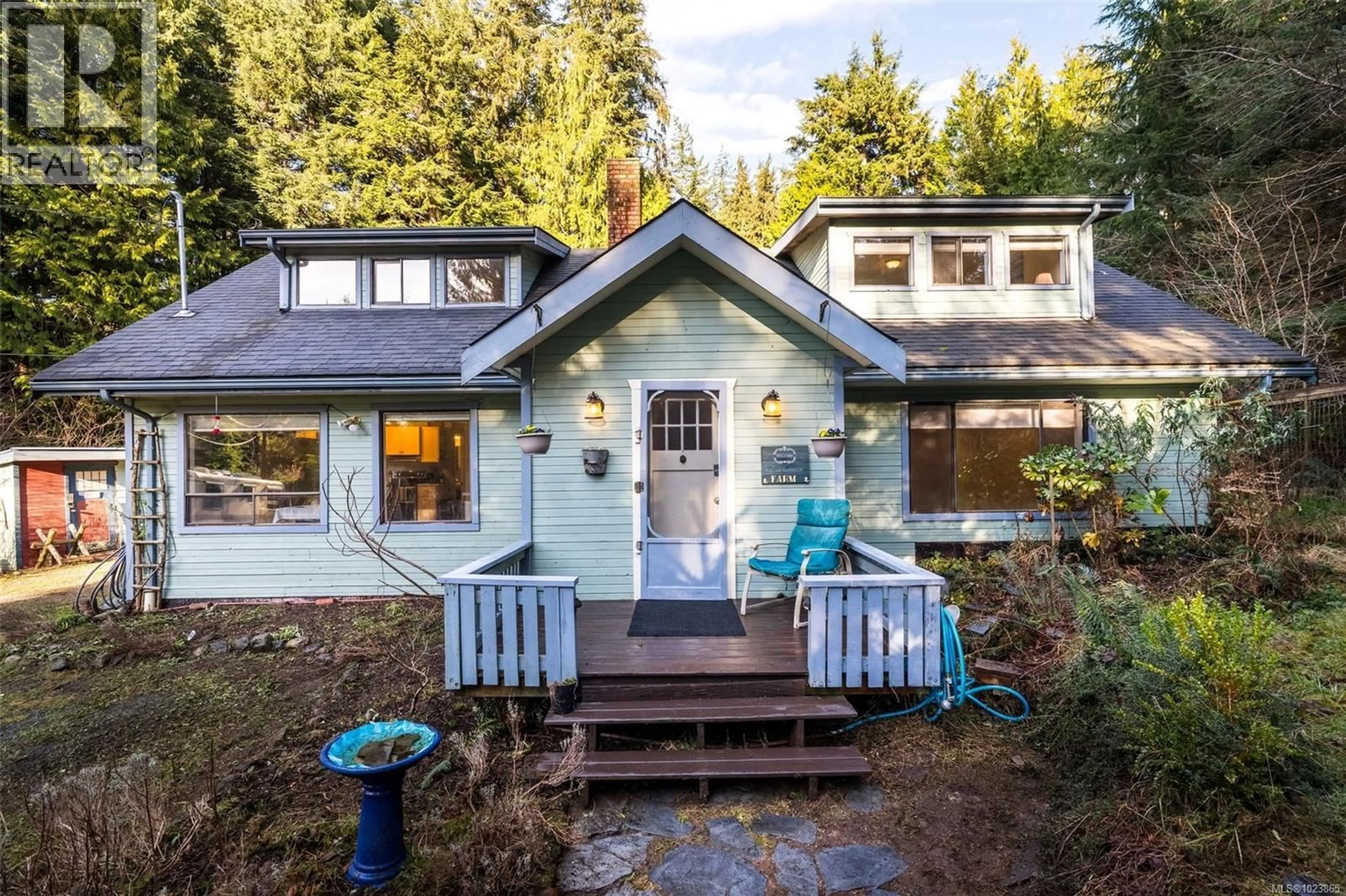 Home with vinyl exterior material, unknown for 2823 WOODHAVEN ROAD, Sooke British Columbia V9Z1G6