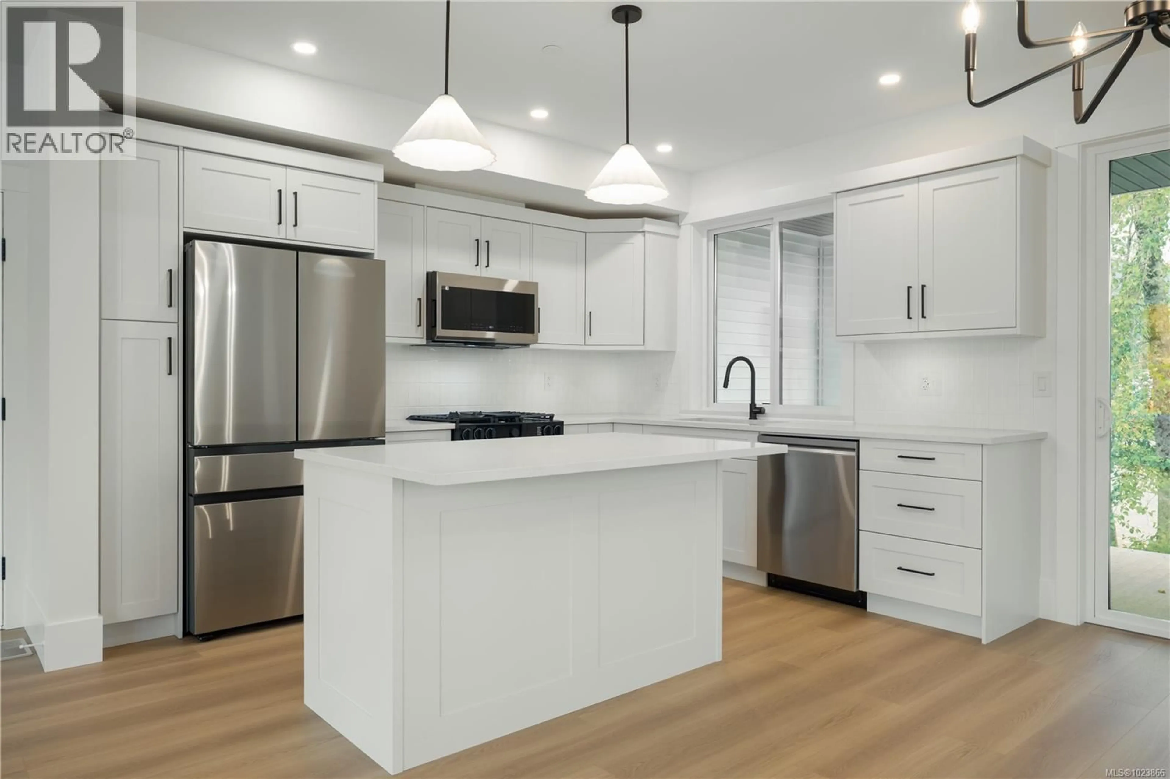 Open concept kitchen, unknown for 4193 CORUNNA AVENUE, Nanaimo British Columbia V9T1Z3