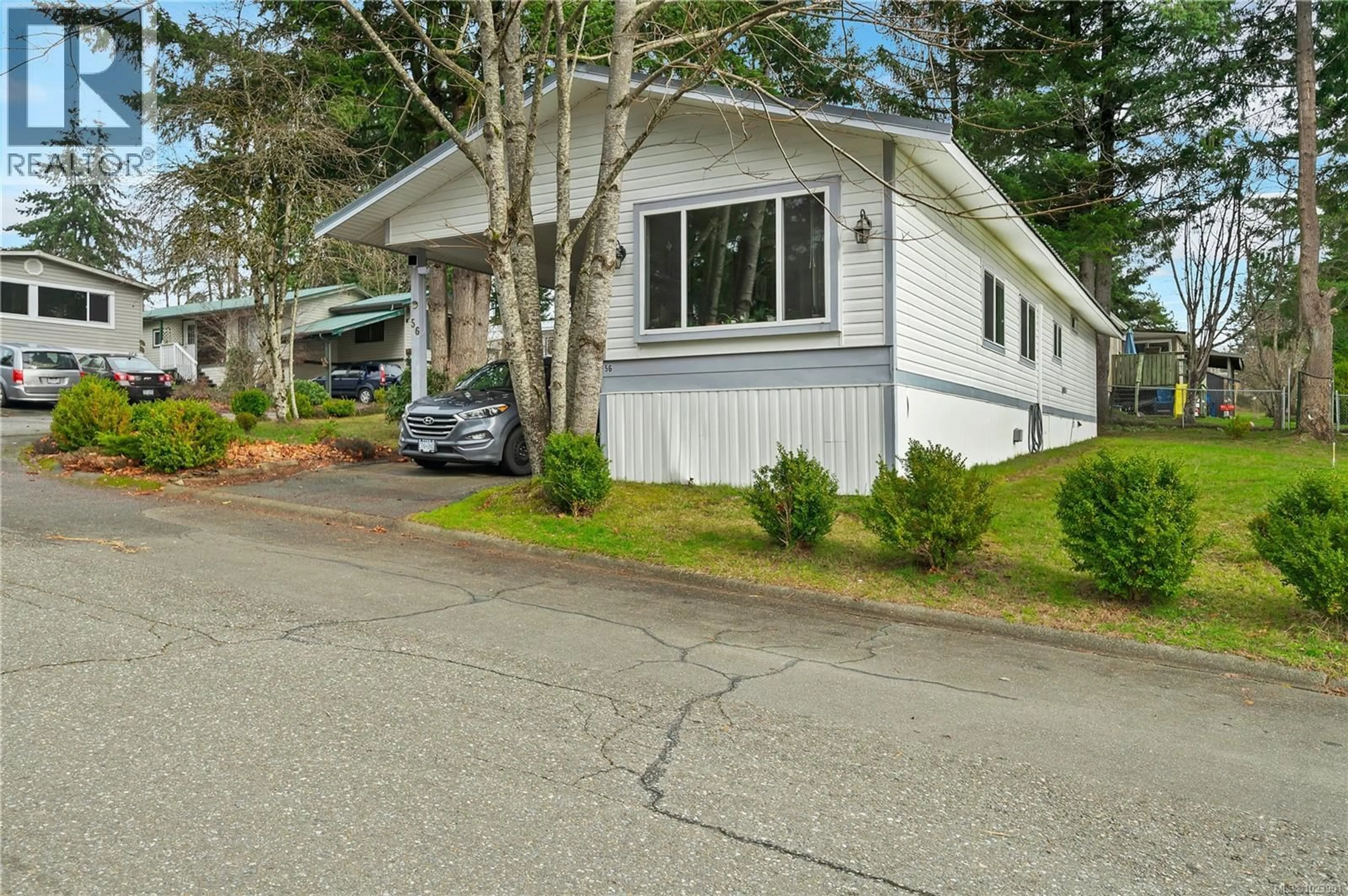 Home with vinyl exterior material, street for 56 - 1160 SHELLBOURNE BOULEVARD, Campbell River British Columbia V9W5G5