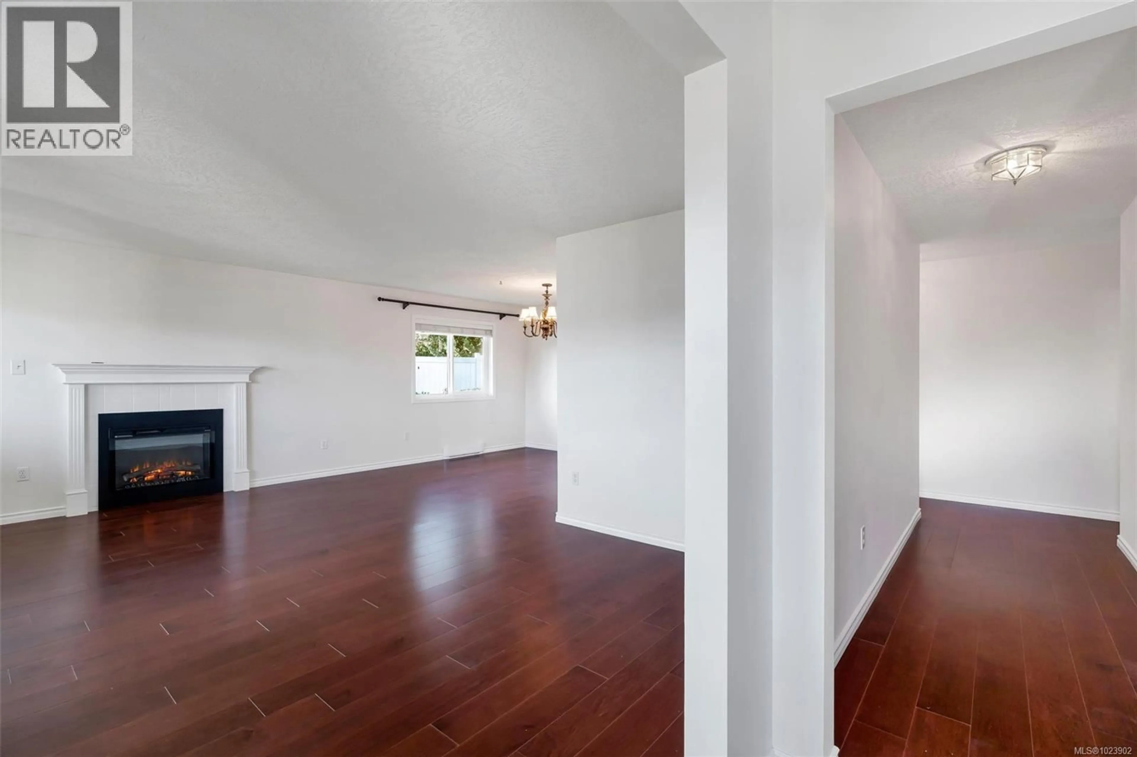 Unknown for 38 - 2560 WILCOX TERRACE, Central Saanich British Columbia V8Z6Z8