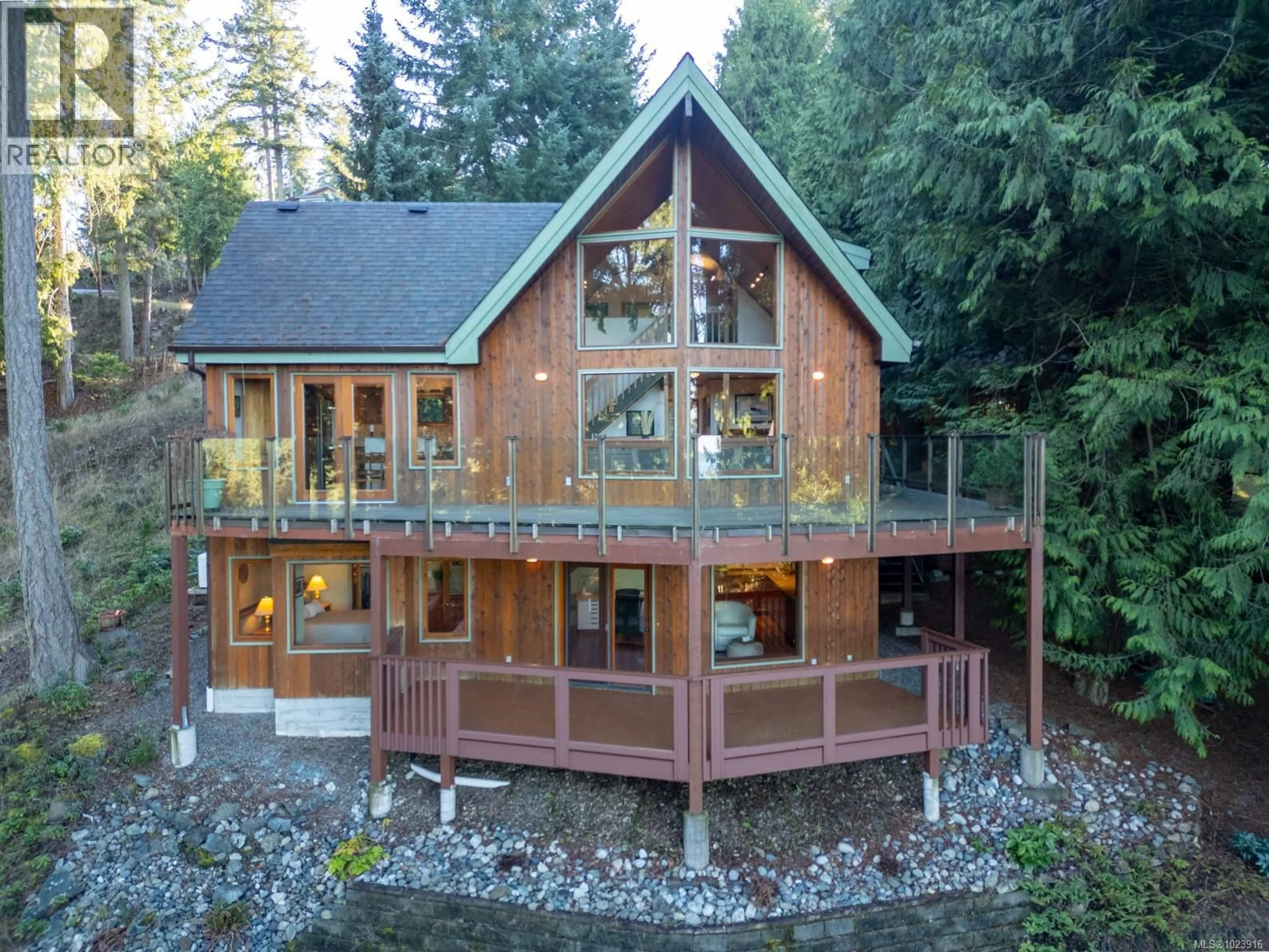 A pic from outside/outdoor area/front of a property/back of a property/a pic from drone, water/lake/river/ocean view for 2648 GALLEON WAY, Pender Island British Columbia V0N2M2
