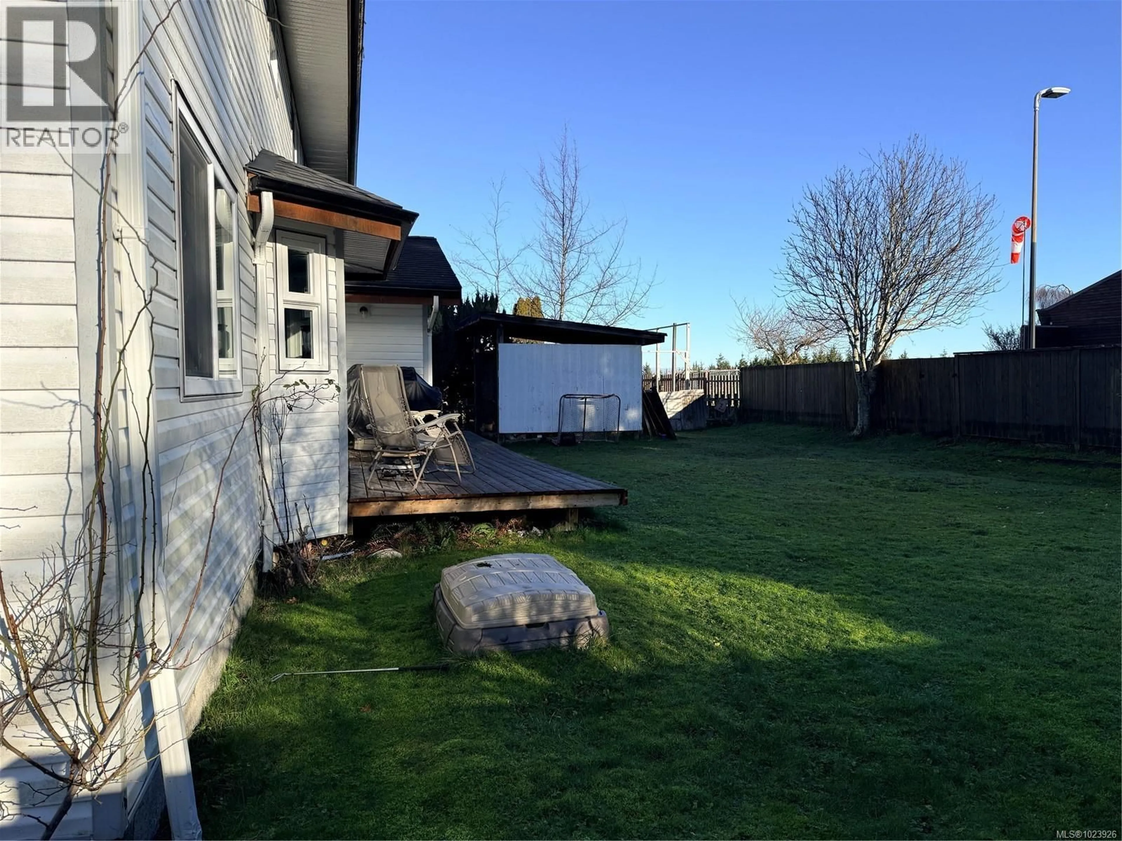 A pic from outside/outdoor area/front of a property/back of a property/a pic from drone, street for 2718 BROCKINGTON PLACE, Port McNeill British Columbia V0N2R0