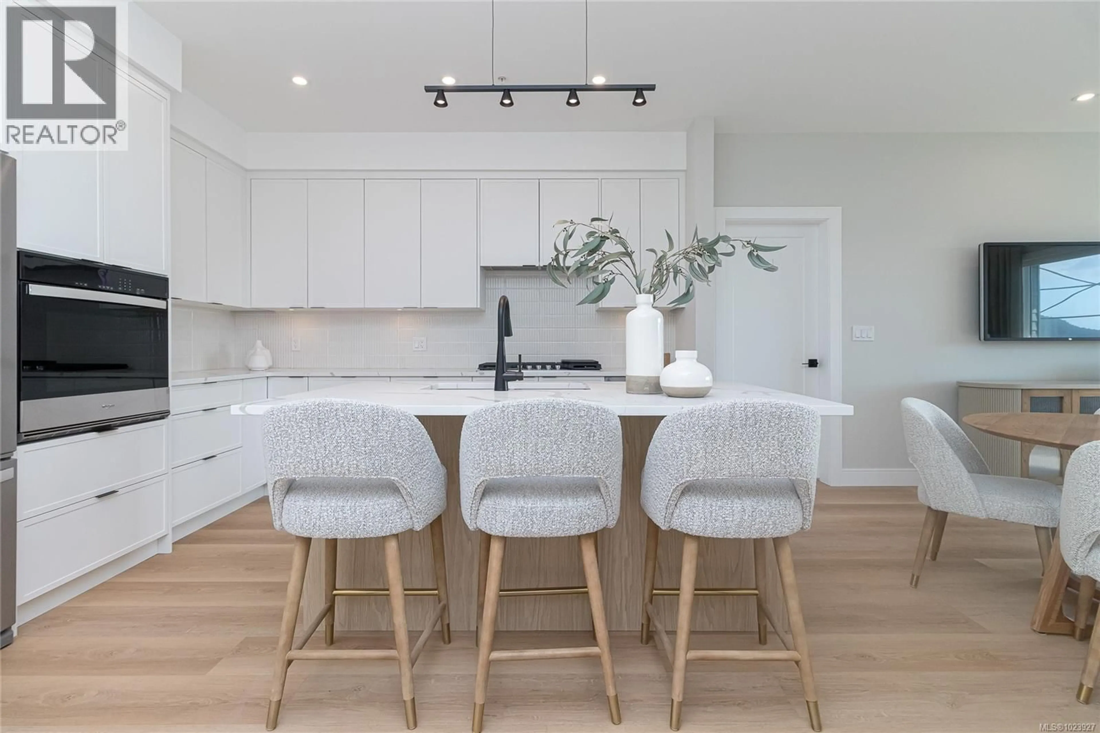 Open concept kitchen, unknown for 101 - 1810 SELENITE PLACE, Langford British Columbia V9B7E2