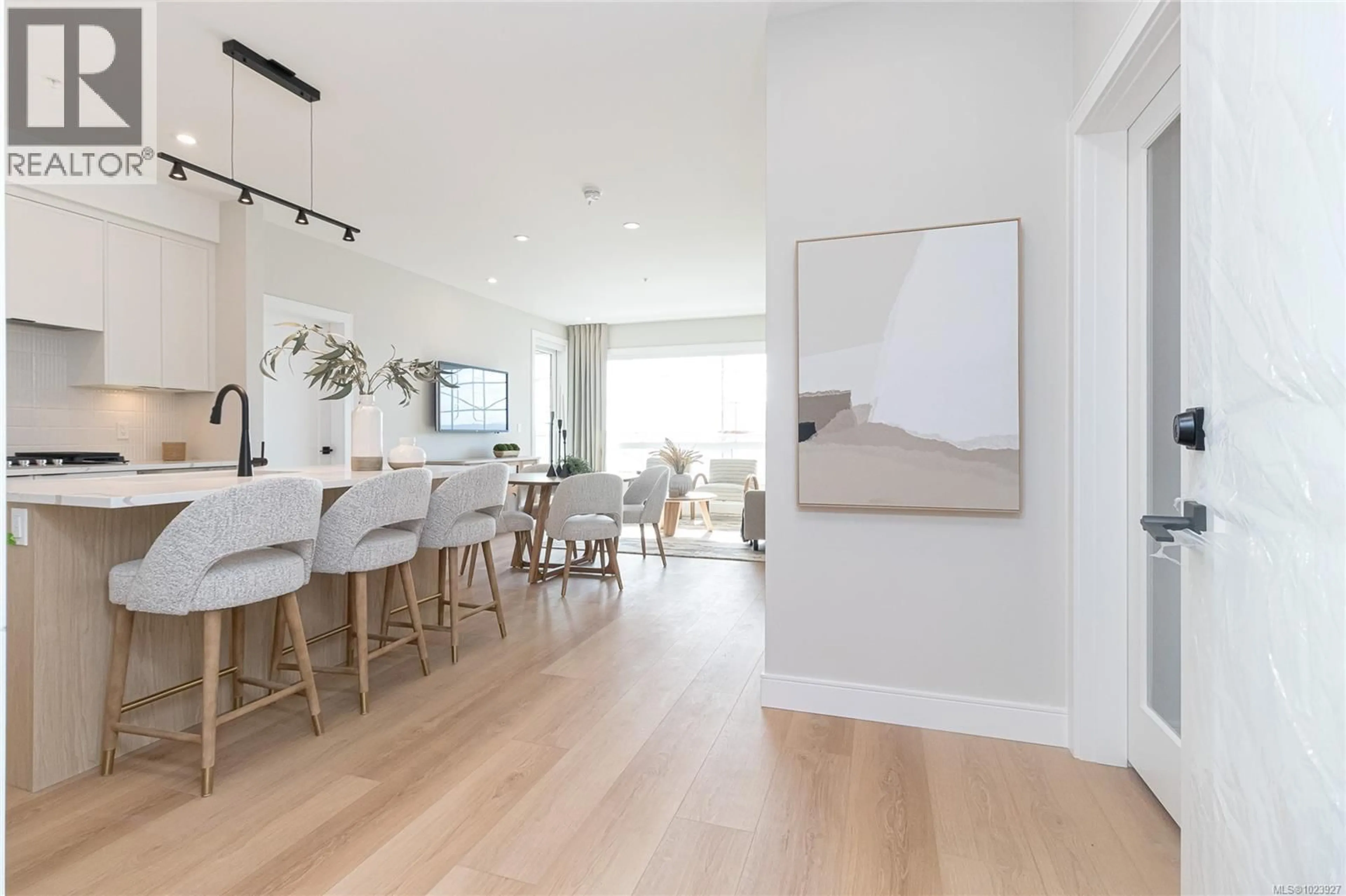 Unknown for 101 - 1810 SELENITE PLACE, Langford British Columbia V9B7E2