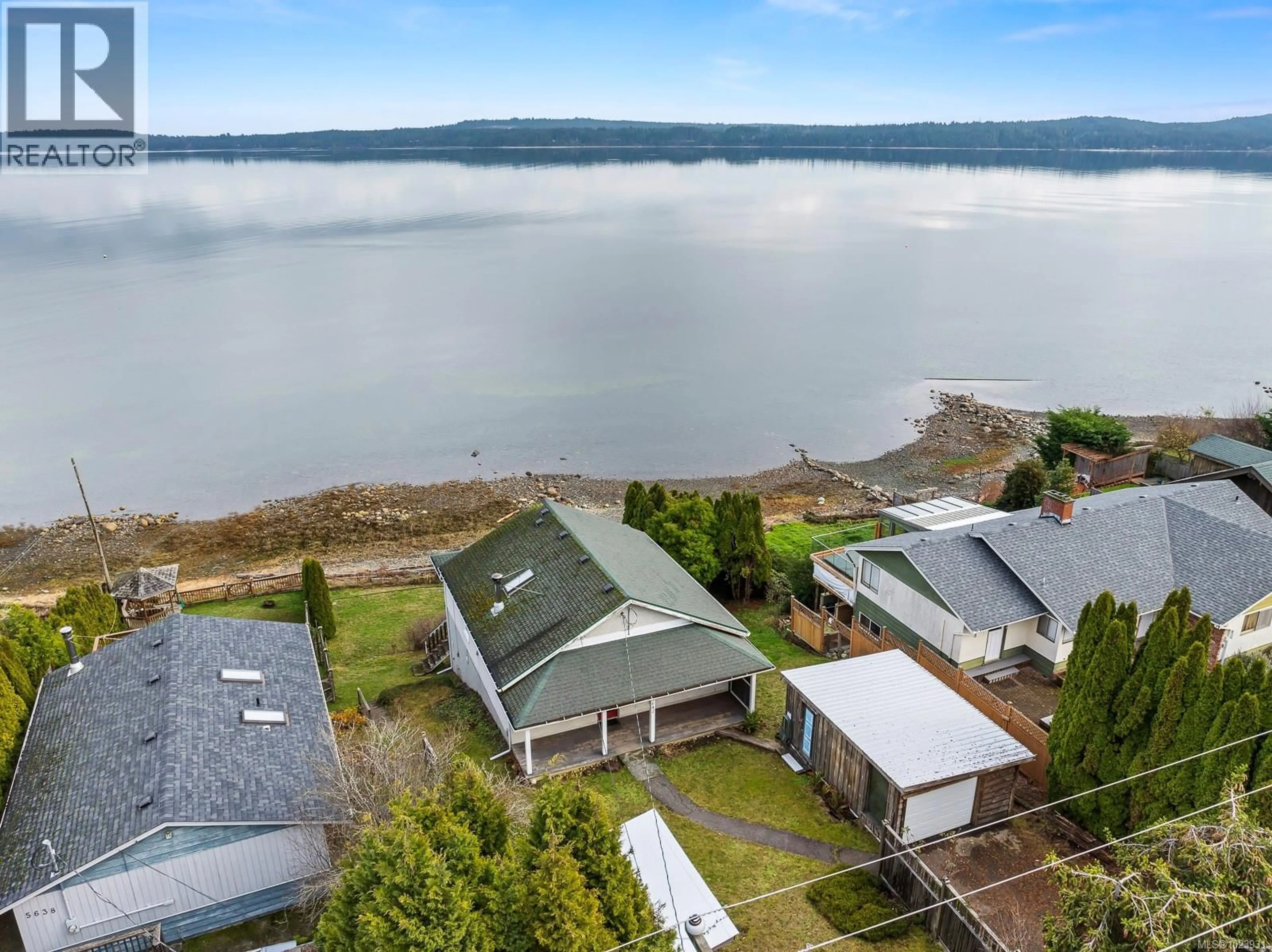 A pic from outside/outdoor area/front of a property/back of a property/a pic from drone, water/lake/river/ocean view for 5642 ISLAND HIGHWAY SOUTH, Union Bay British Columbia V0R3B0