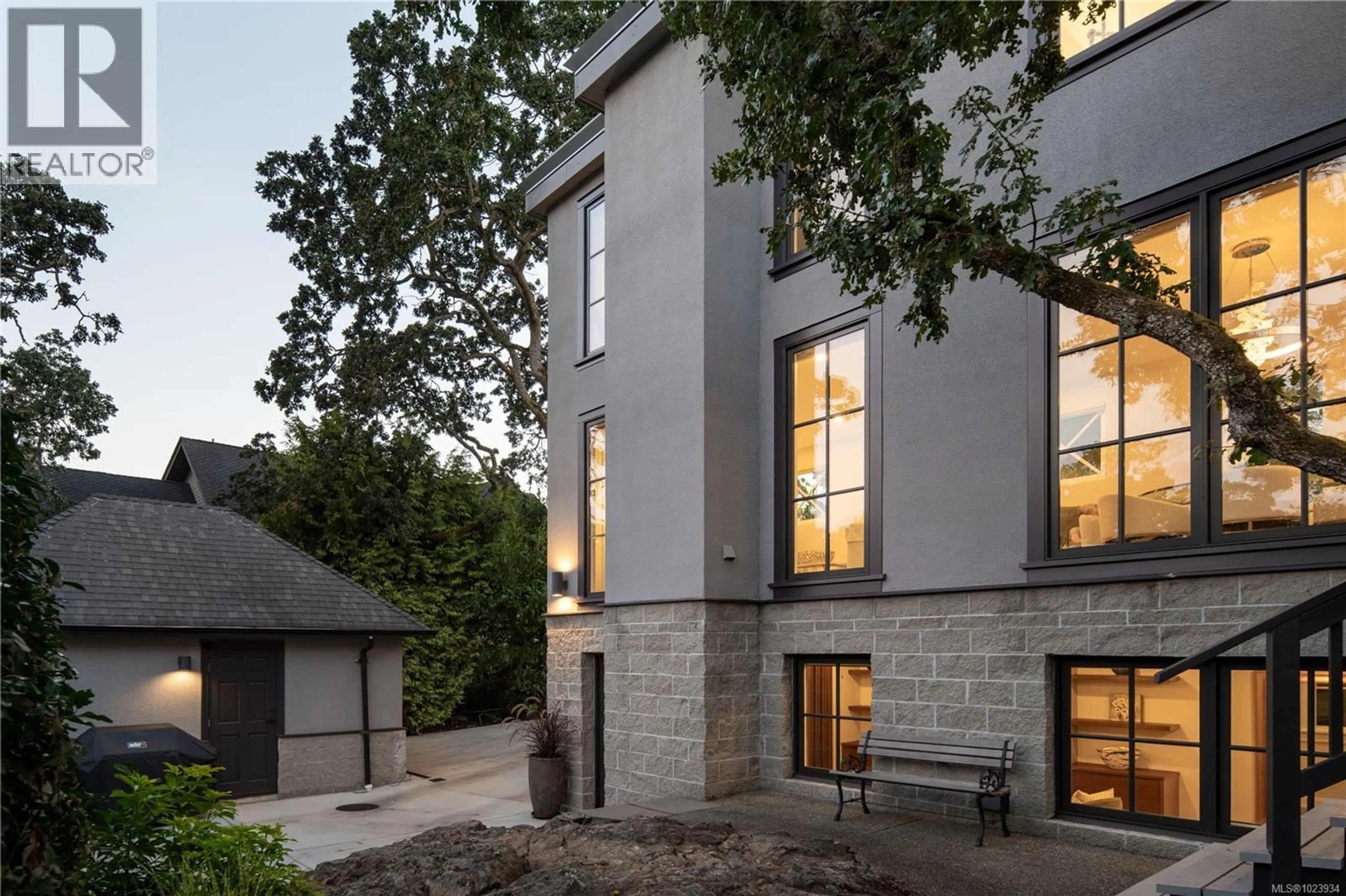 Home with brick exterior material, street for 2175 GRANITE STREET, Oak Bay British Columbia V8S3G8