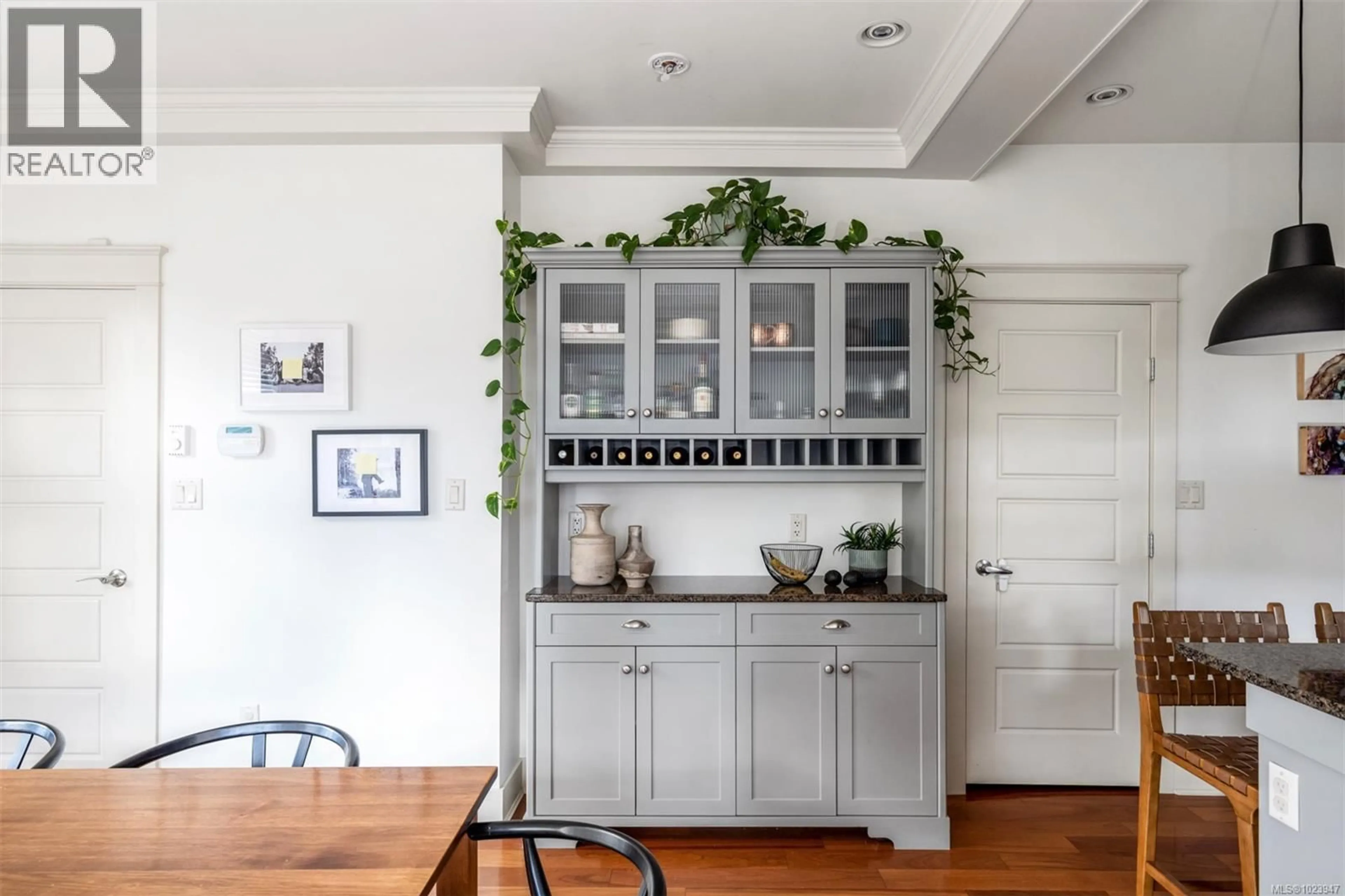 Unknown for 590 SIMCOE STREET, Victoria British Columbia V8V1L8