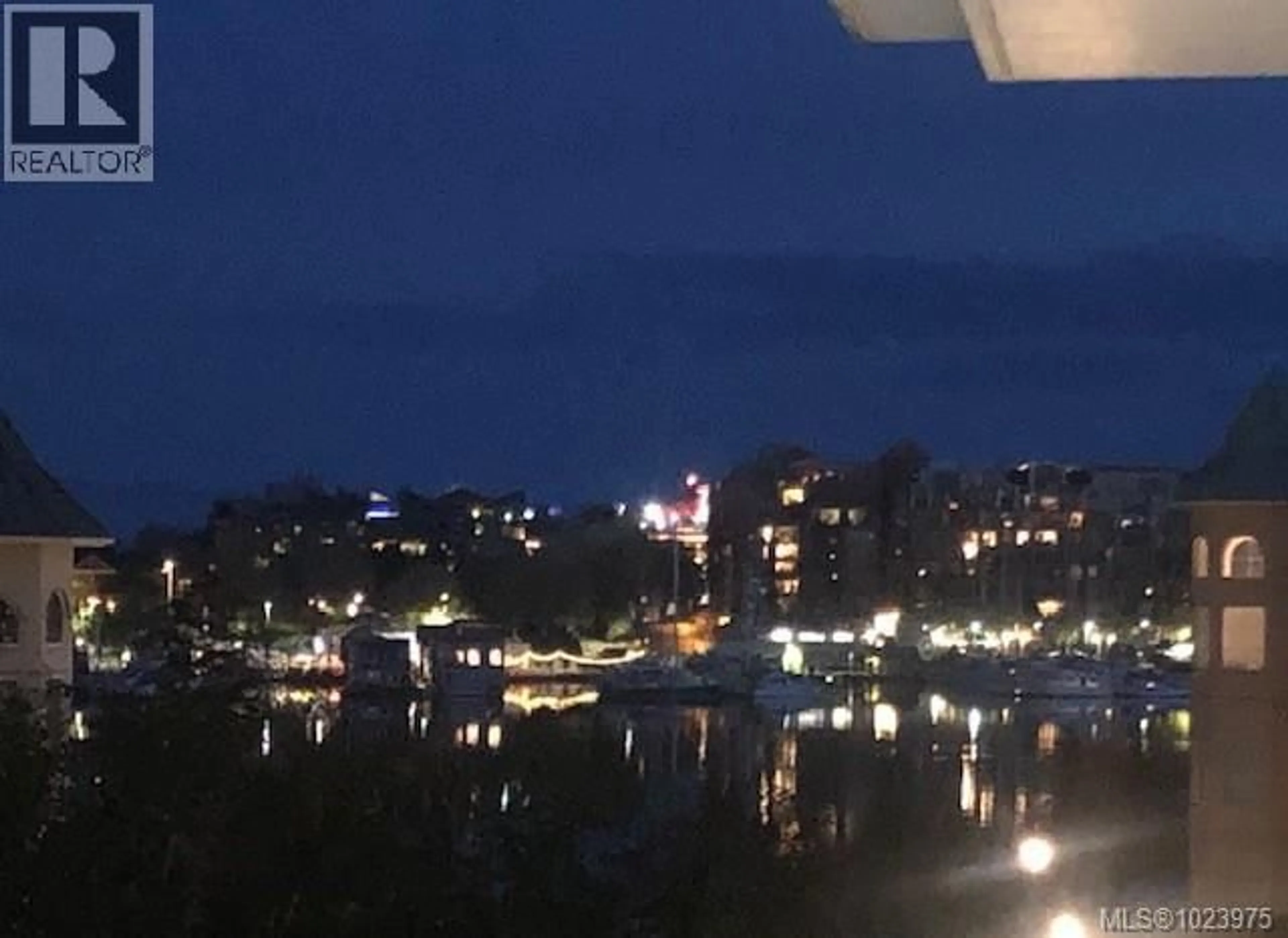 Blurry image for 216 - 68 SONGHEES ROAD, Victoria British Columbia V9A0A3