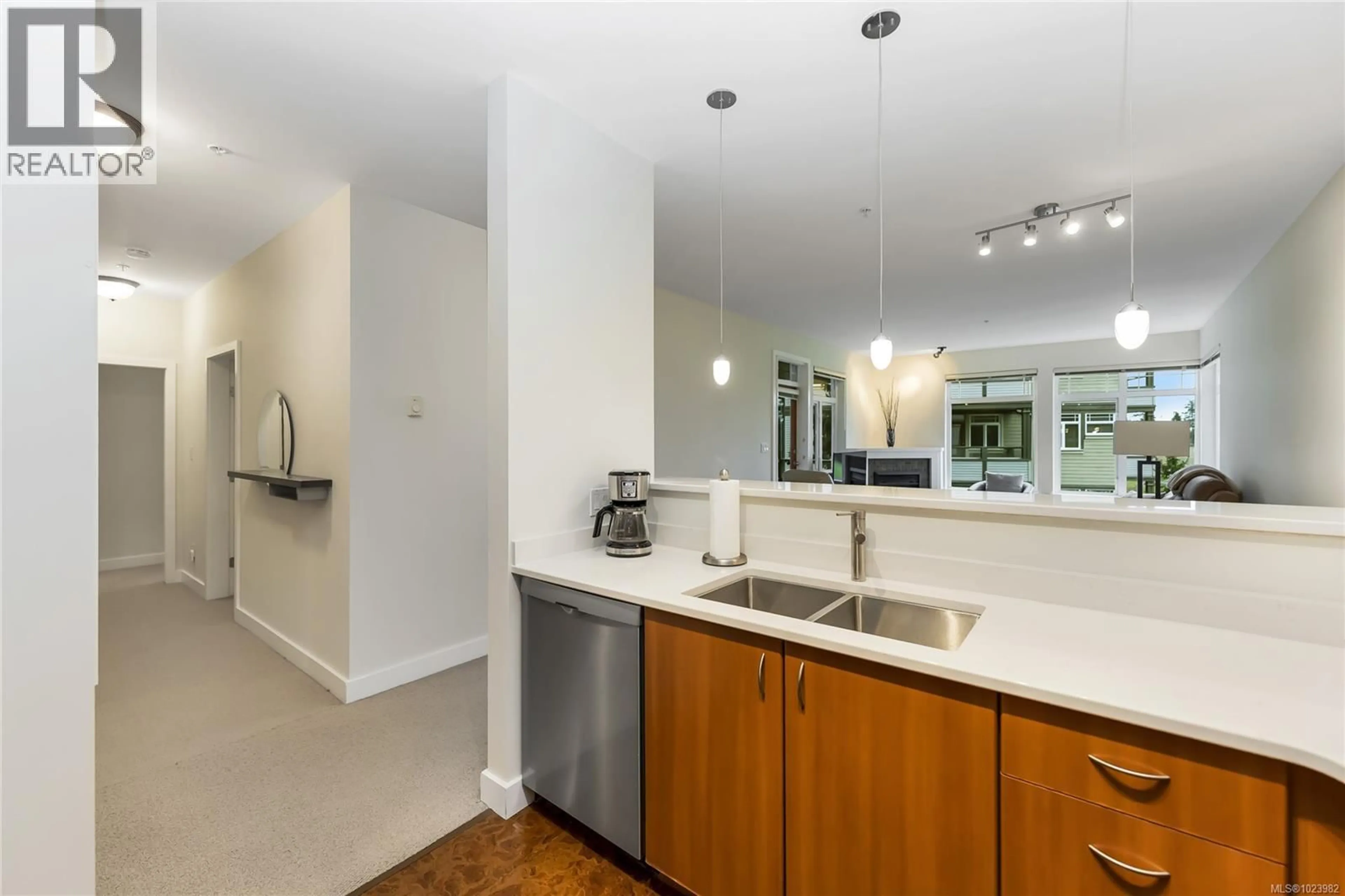 Open concept kitchen, unknown for 203D - 1115 CRAIGFLOWER ROAD, Esquimalt British Columbia V9A7R1