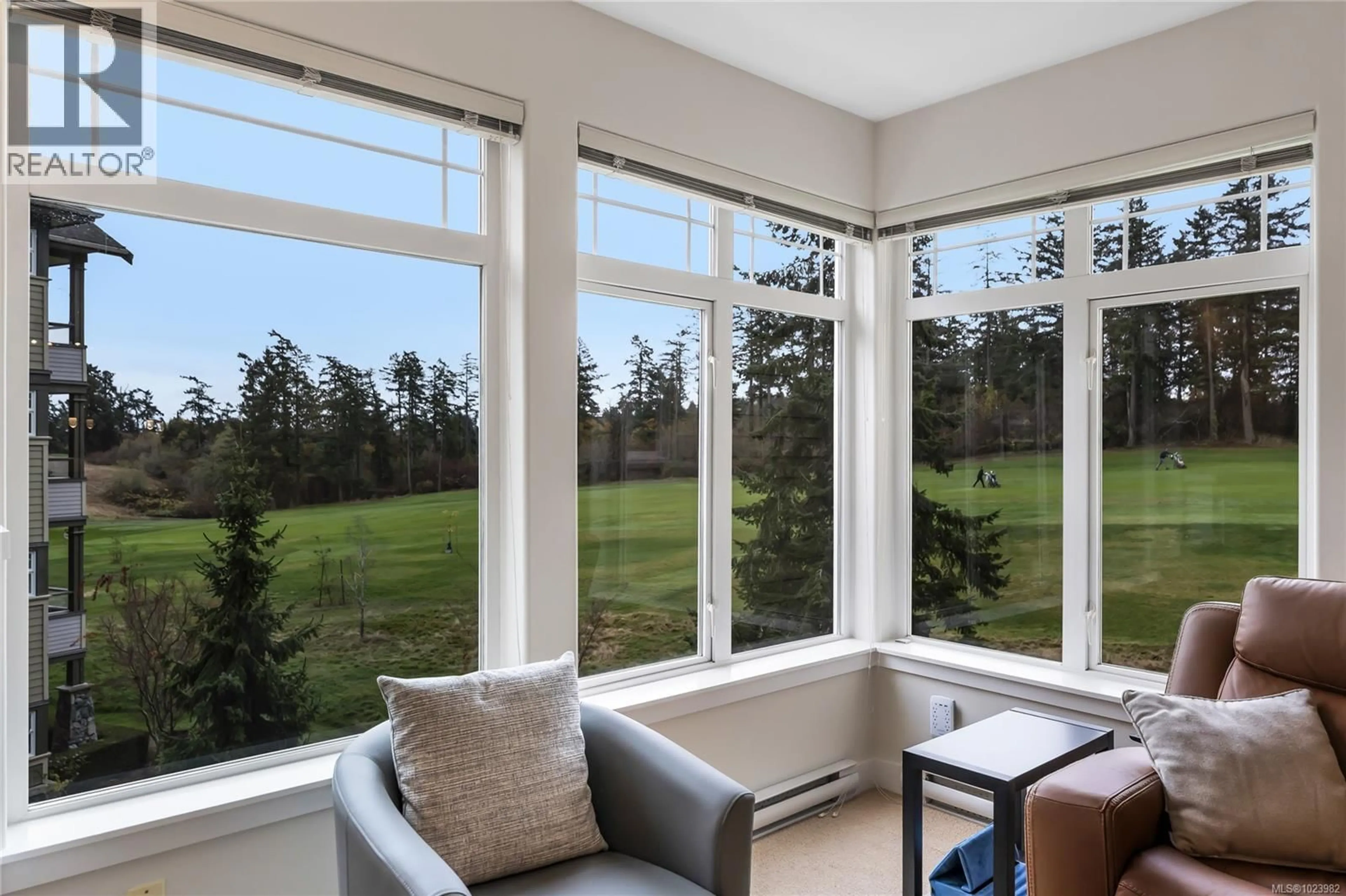 A pic of a room for 203D - 1115 CRAIGFLOWER ROAD, Esquimalt British Columbia V9A7R1