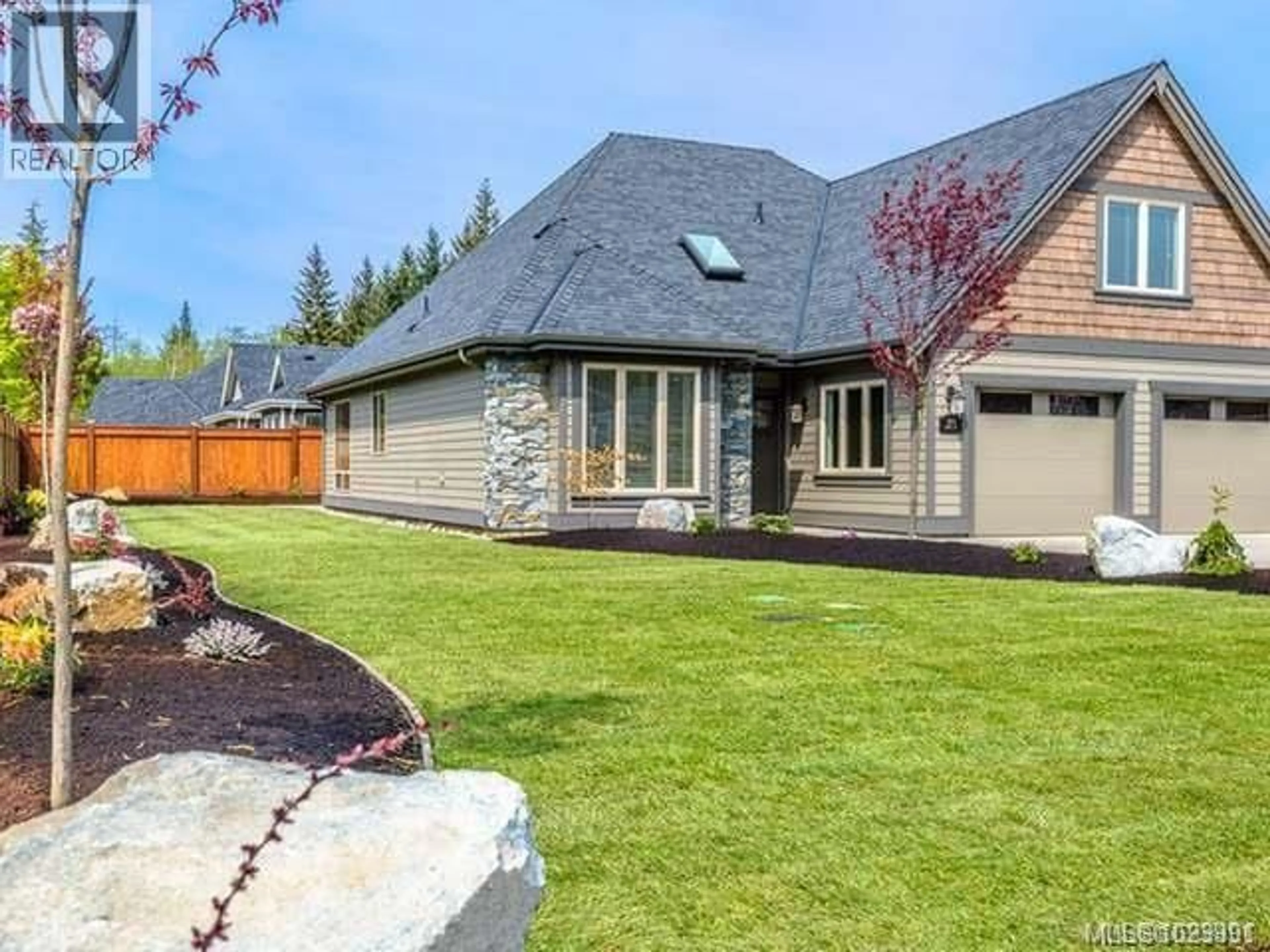 Home with brick exterior material, street for 912 RIDGELINE BOULEVARD, Parksville British Columbia X0X0X0