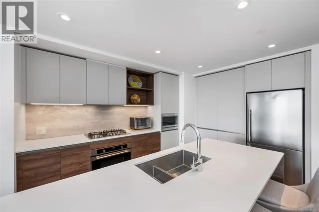 1108 - 363 TYEE ROAD, Victoria 5
