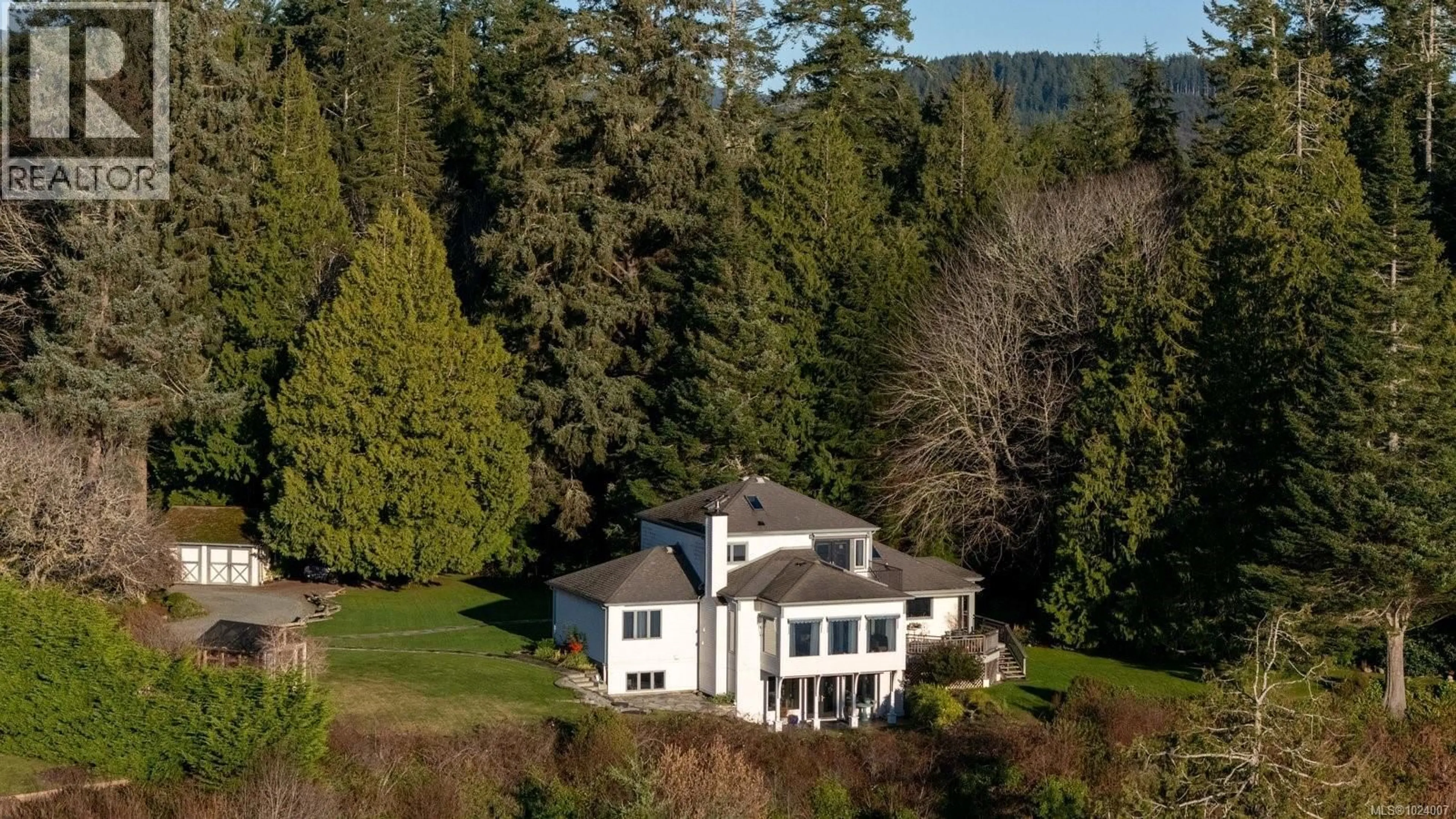 A pic from outside/outdoor area/front of a property/back of a property/a pic from drone, unknown for 9193 WEST COAST ROAD, Sooke British Columbia V9Z1G3