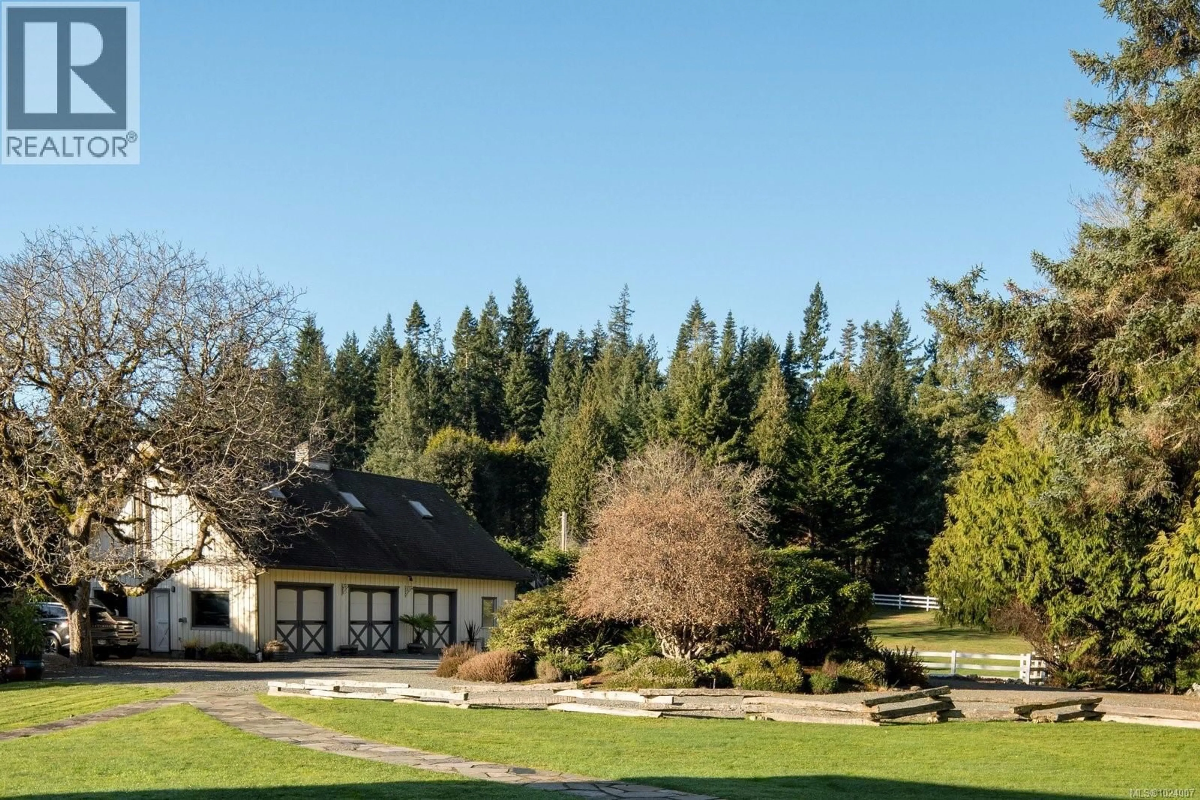 A pic from outside/outdoor area/front of a property/back of a property/a pic from drone, mountain view for 9193 WEST COAST ROAD, Sooke British Columbia V9Z1G3