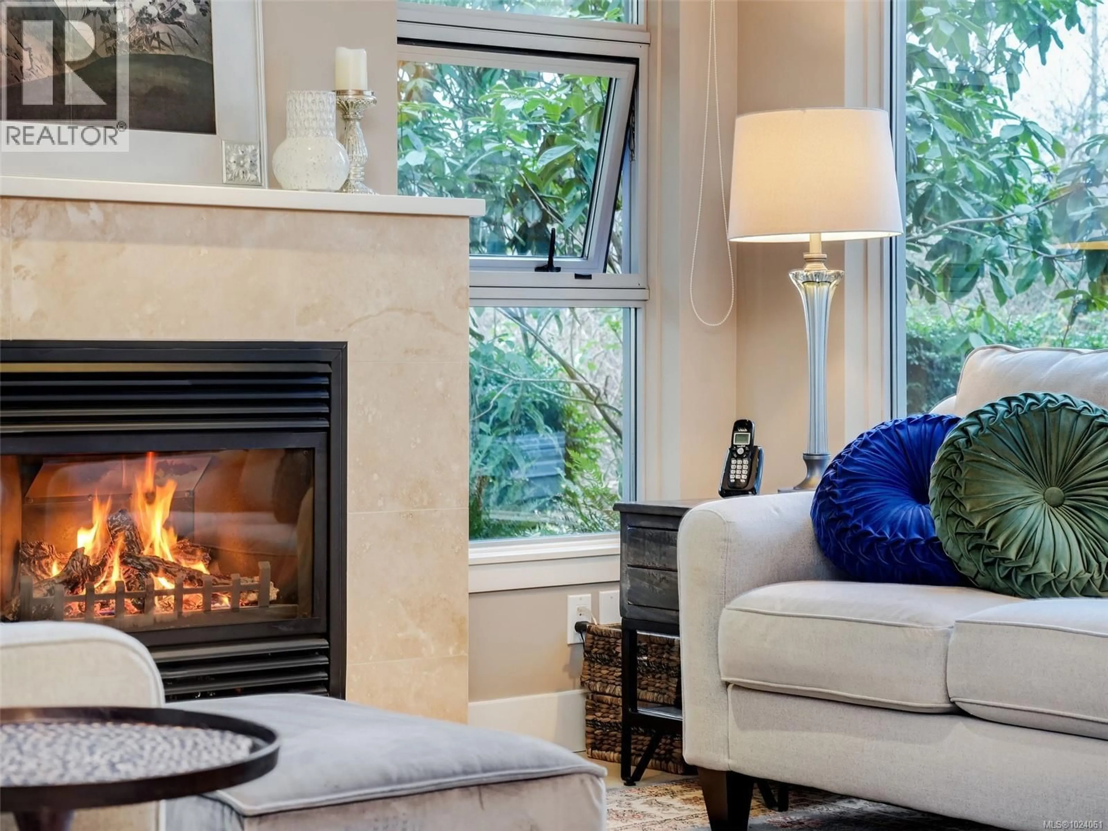 Living room with furniture, unknown for 106 - 3234 HOLGATE LANE, Colwood British Columbia V9C0A6