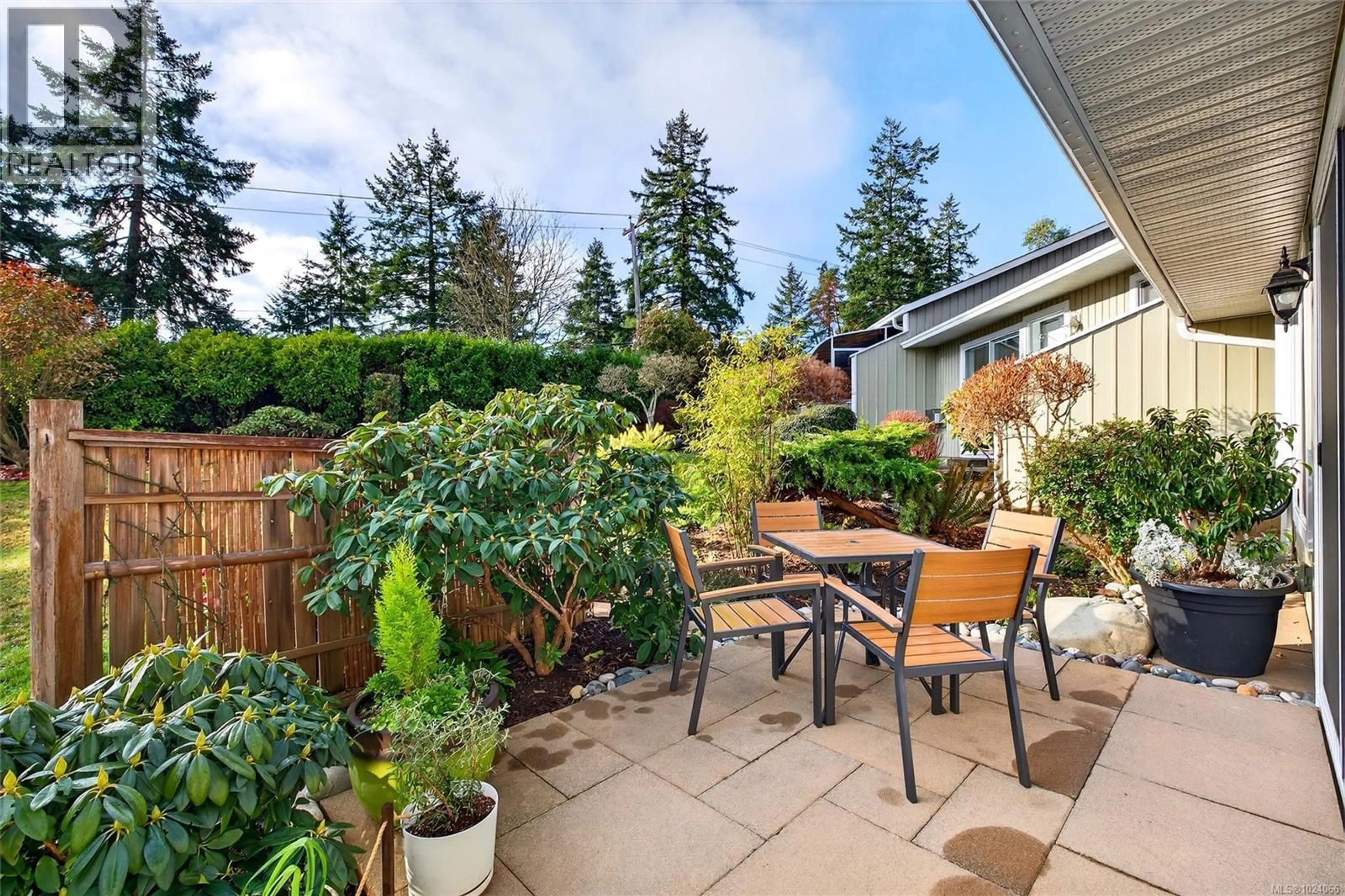 Patio, street for 13 - 295 LOWER GANGES ROAD, Salt Spring British Columbia V8K1T3