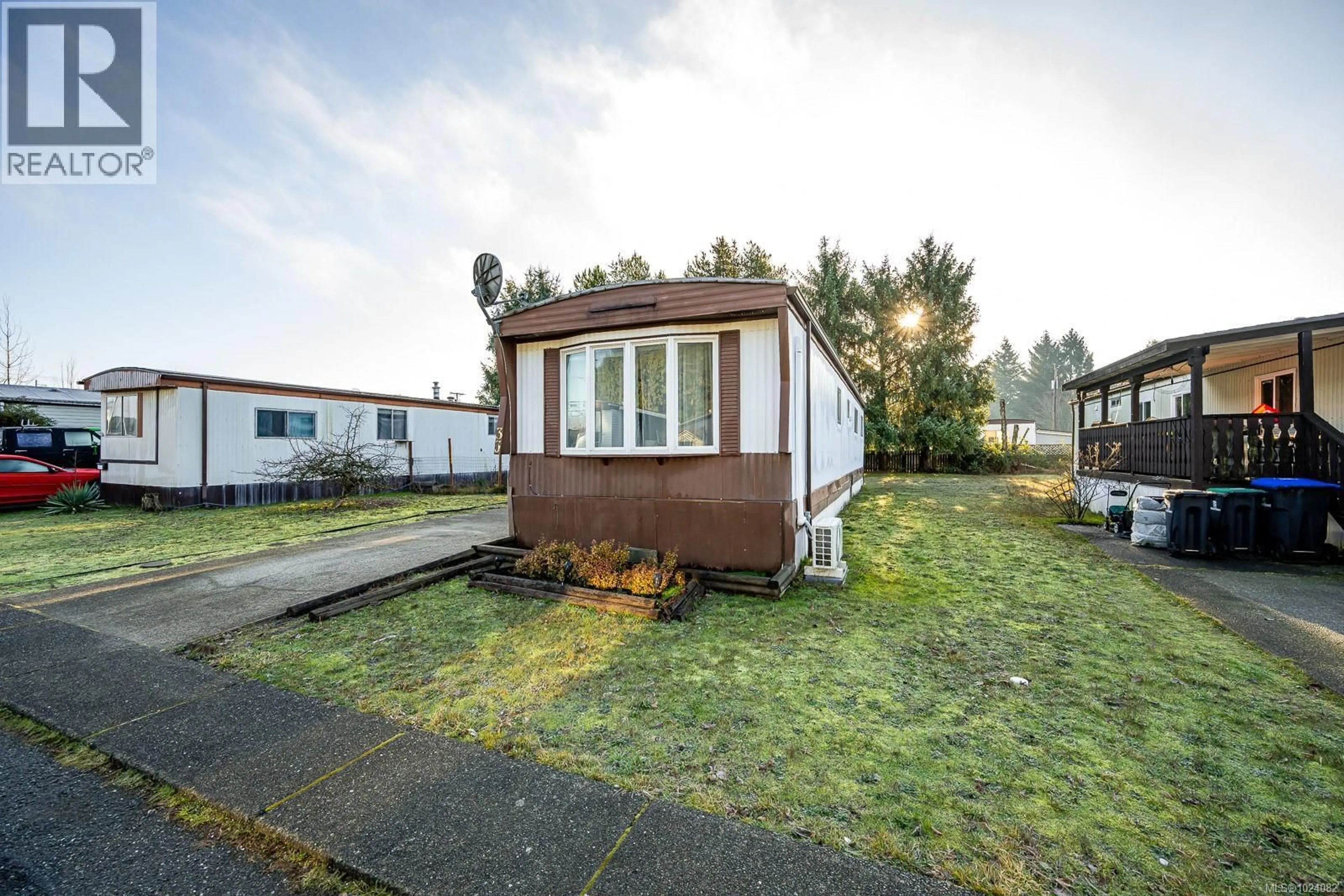 Unknown for 33 - 390 COWICHAN AVENUE, Courtenay British Columbia V9N7T4