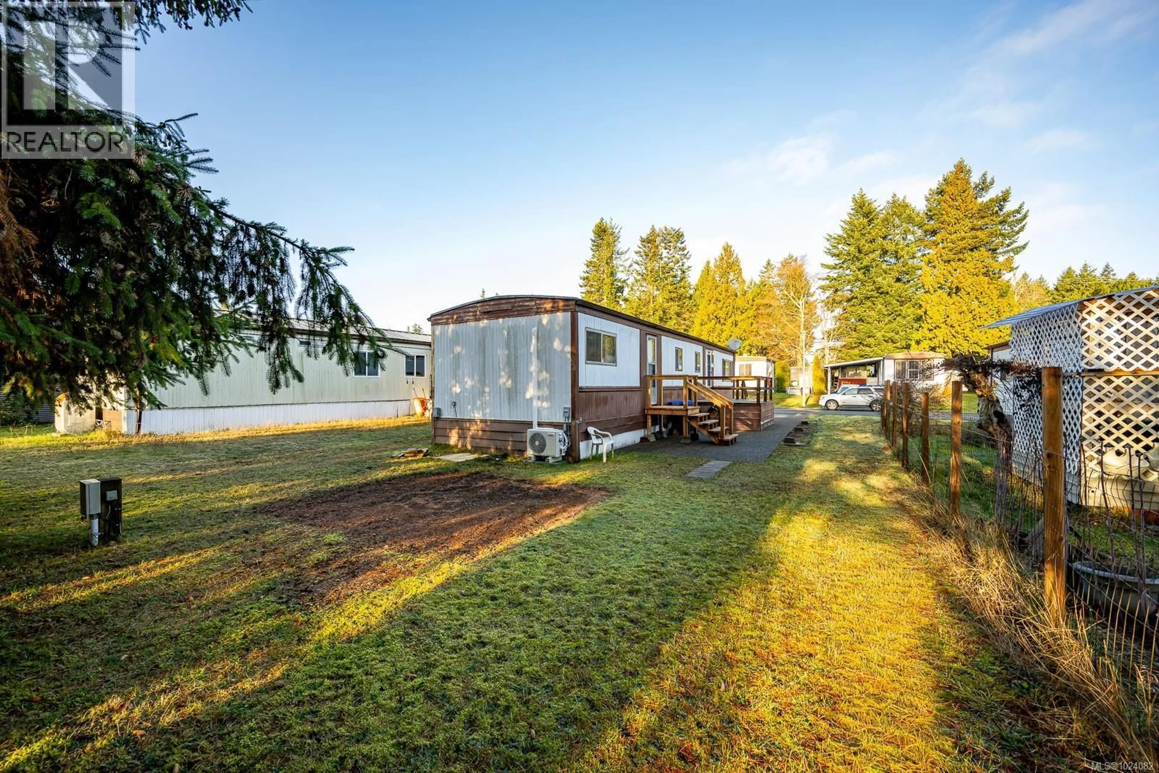 Unknown for 33 - 390 COWICHAN AVENUE, Courtenay British Columbia V9N7T4