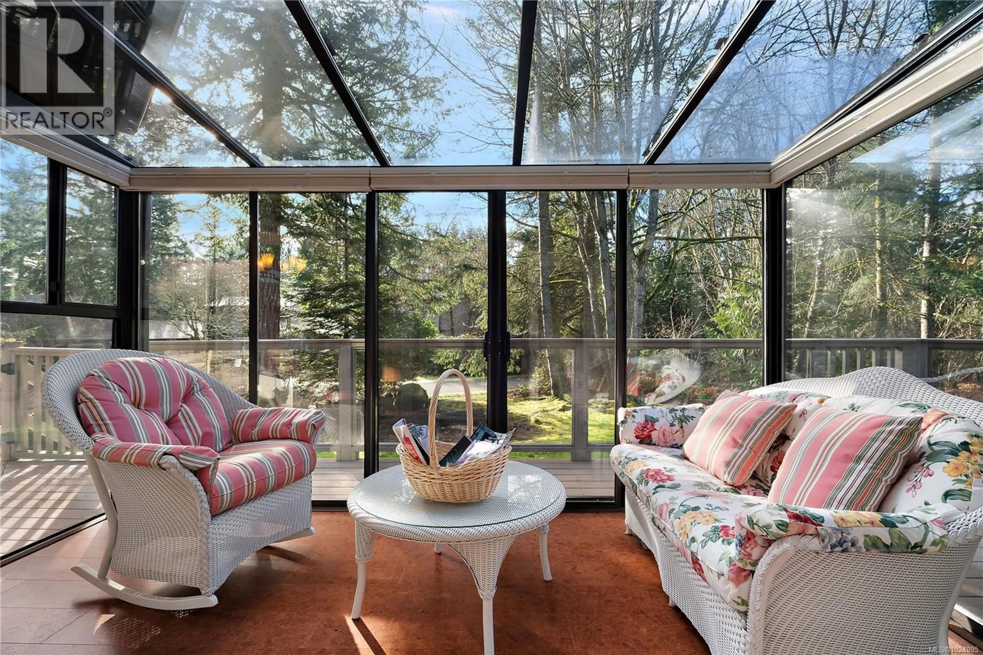 Patio, forest/trees view for 32 - 1255 WAIN ROAD, North Saanich British Columbia V8L4R1