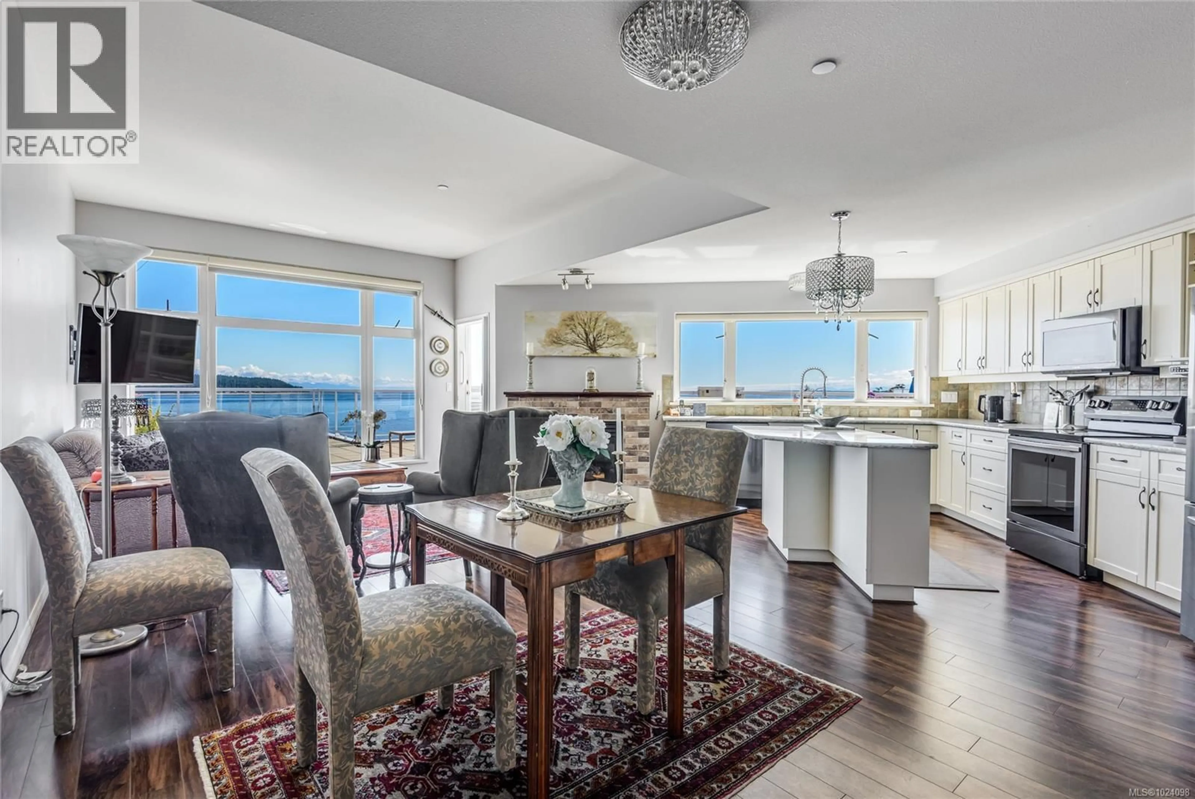 Open concept kitchen, unknown for 419 - 350 ISLAND HIGHWAY SOUTH, Campbell River British Columbia V9W1A5