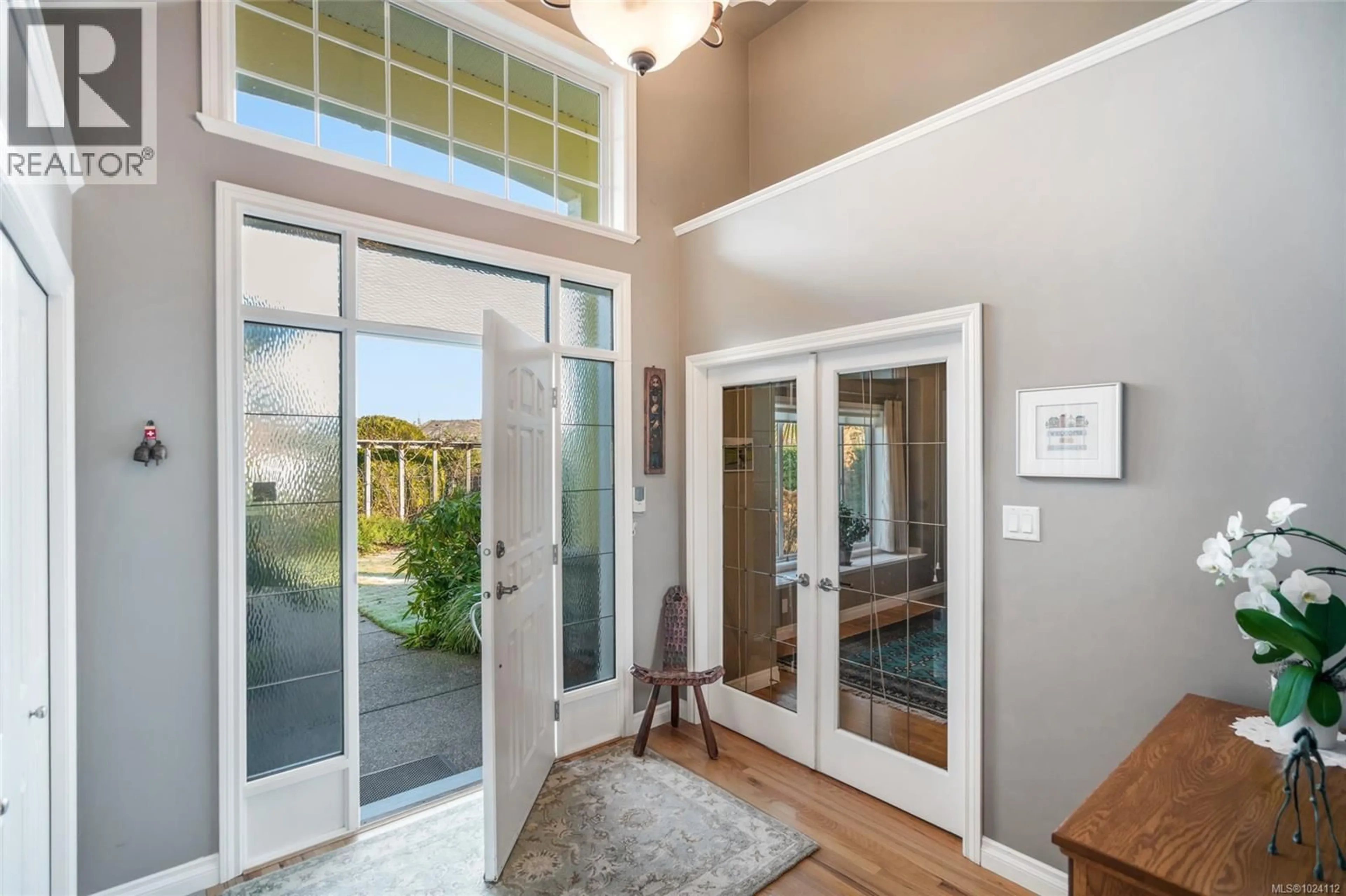 Indoor entryway for 656 MORNINGSTAR DRIVE, Parksville British Columbia V9P2W3