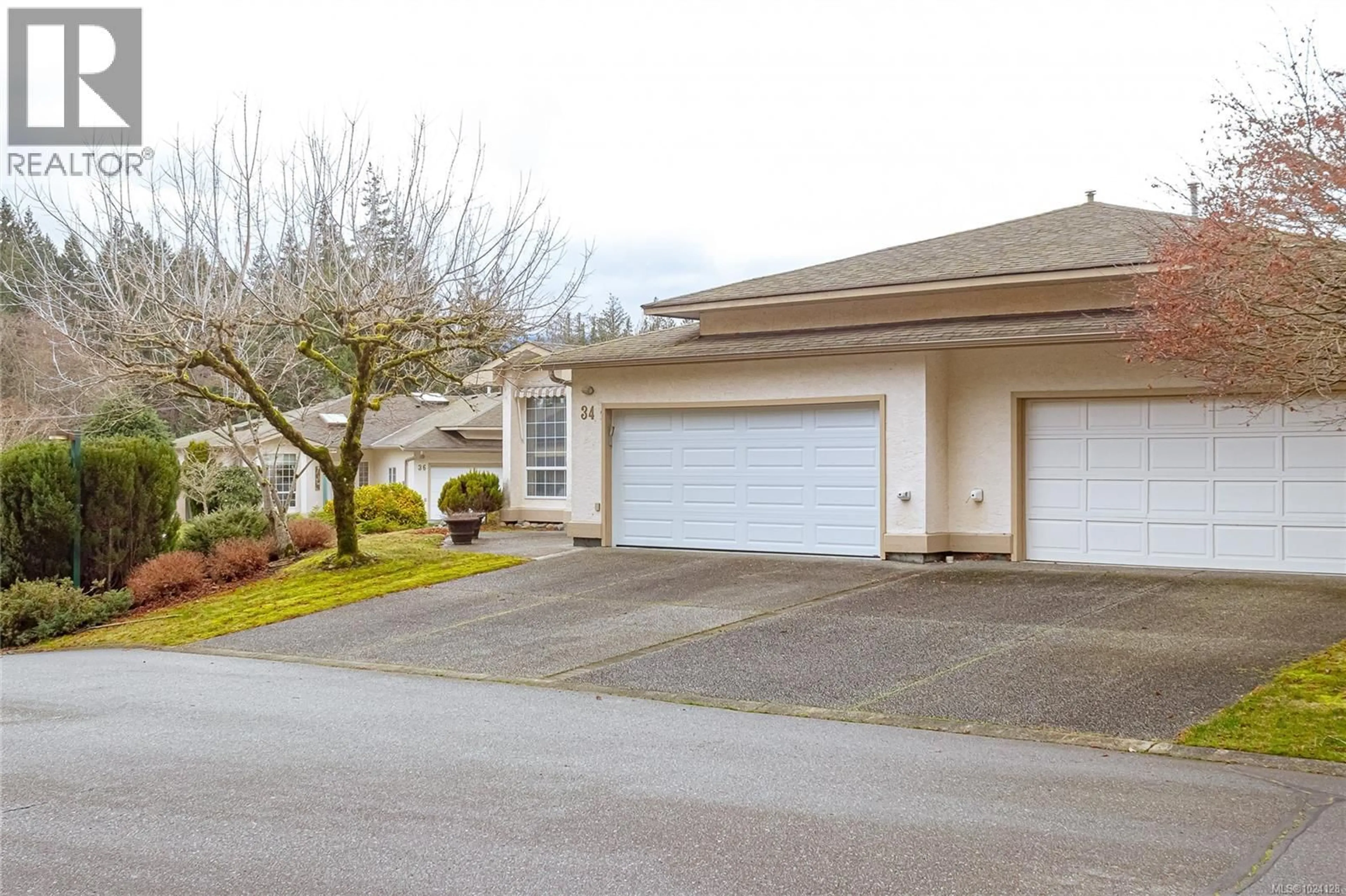 Indoor garage for 34 - 2979 RIVER ROAD, Chemainus British Columbia V0R1K3