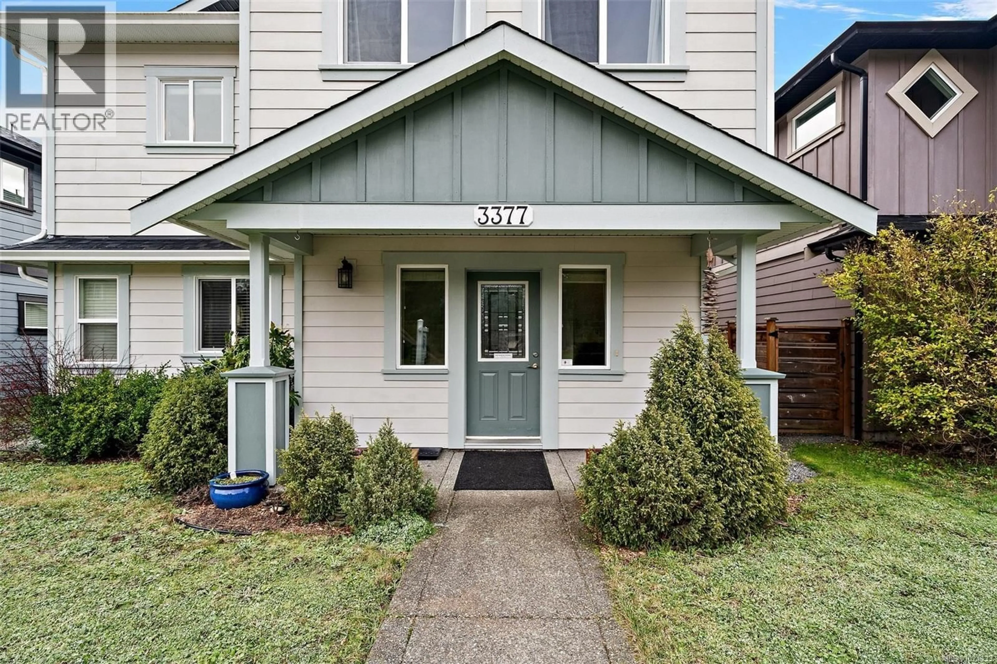 Home with vinyl exterior material, street for 3377 PIPER ROAD, Langford British Columbia V9C0G9