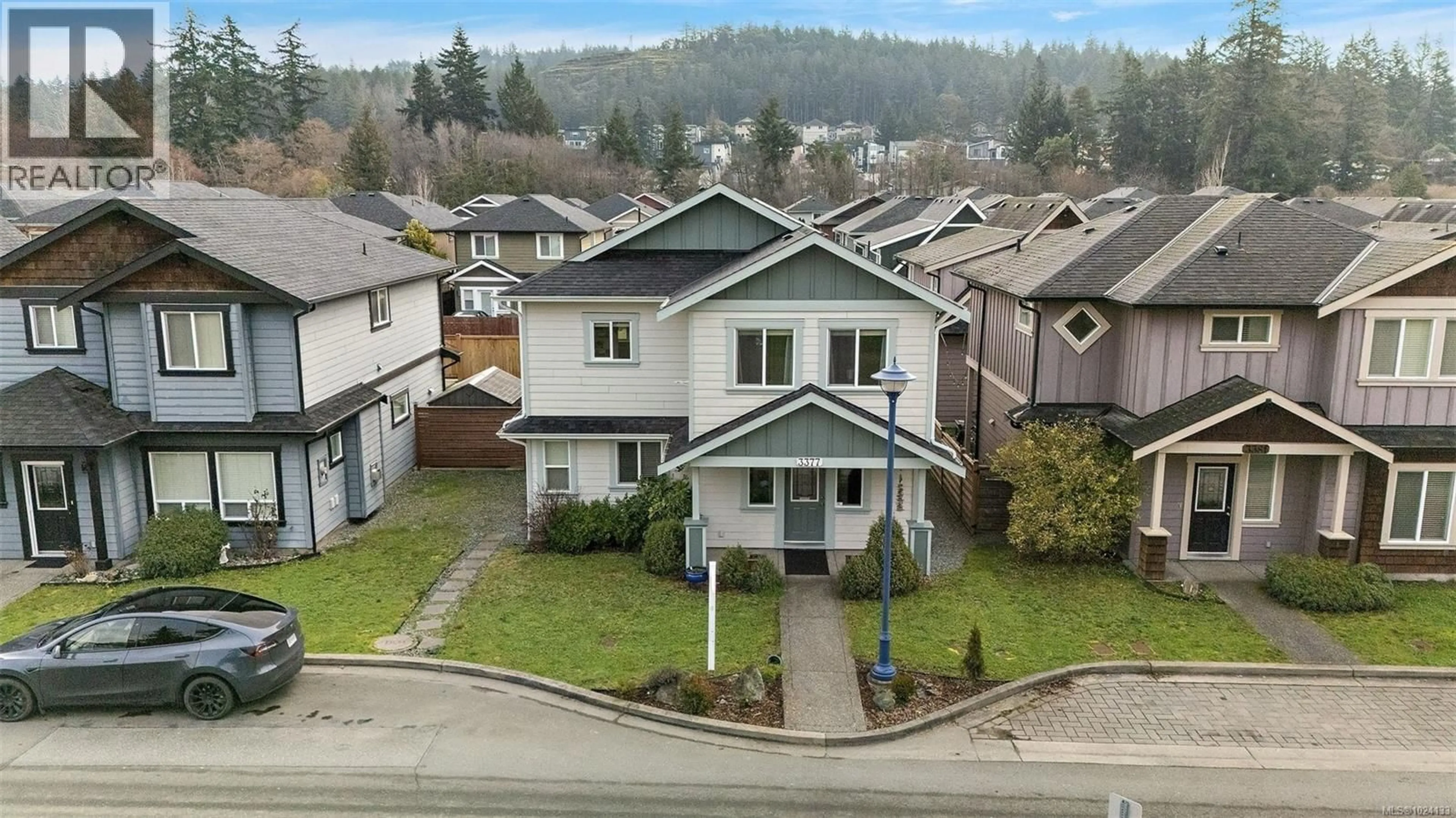 A pic from outside/outdoor area/front of a property/back of a property/a pic from drone, street for 3377 PIPER ROAD, Langford British Columbia V9C0G9