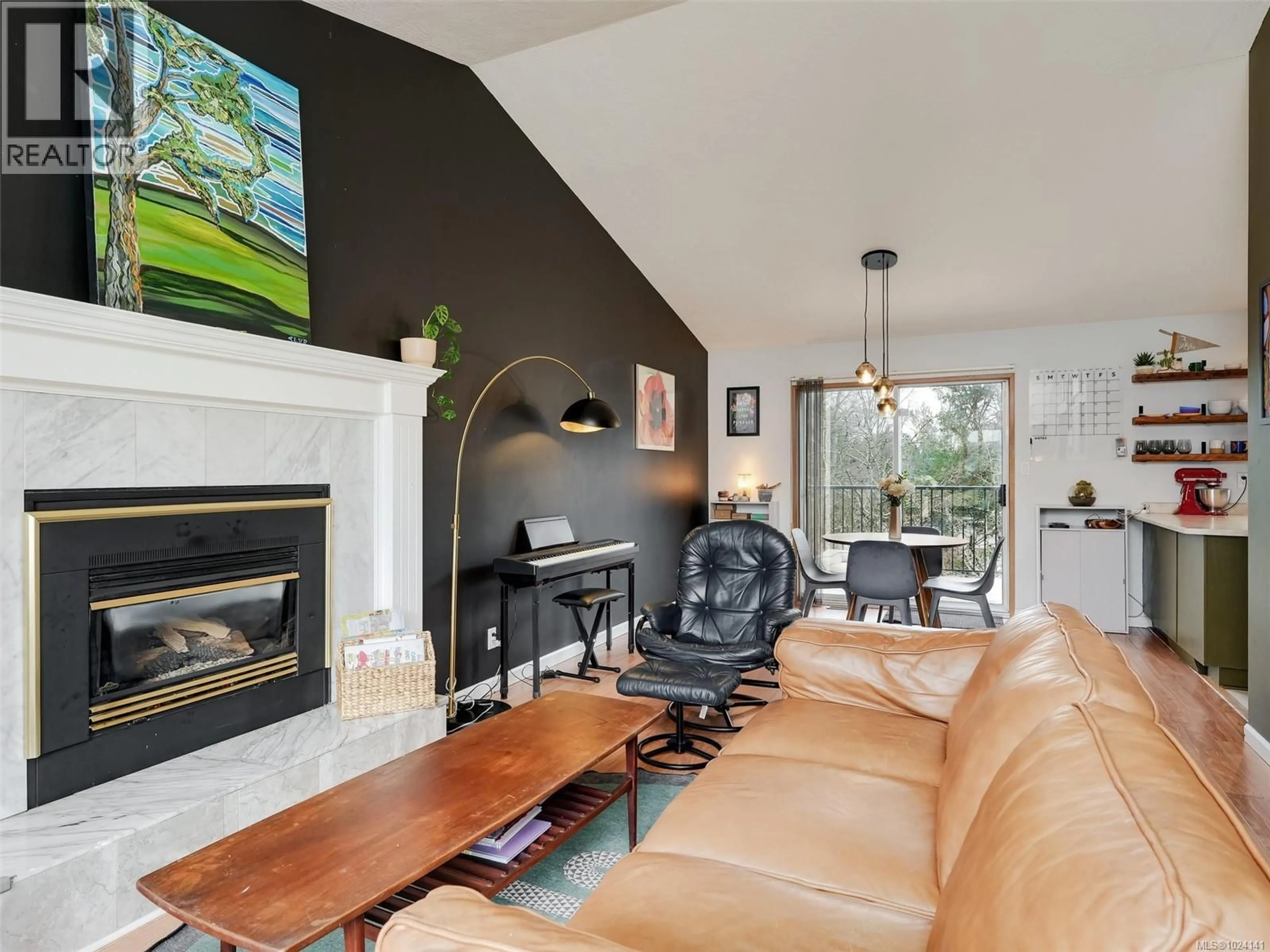 Living room with furniture, unknown for 560 ATKINS AVENUE, Langford British Columbia V9B3A3