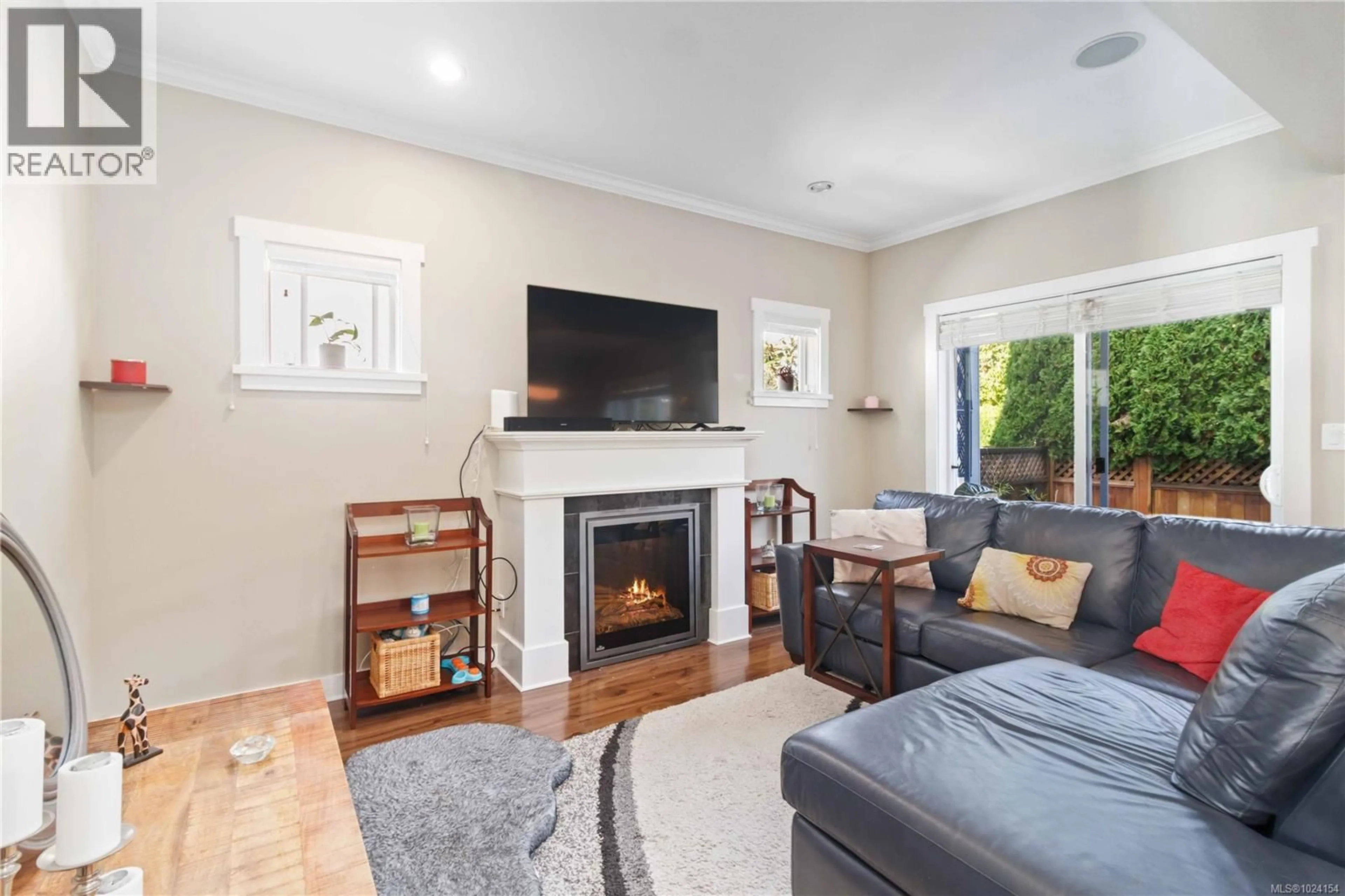 Living room with furniture, wood/laminate floor for 3100 LANGFORD LAKE ROAD, Langford British Columbia V9B0L9