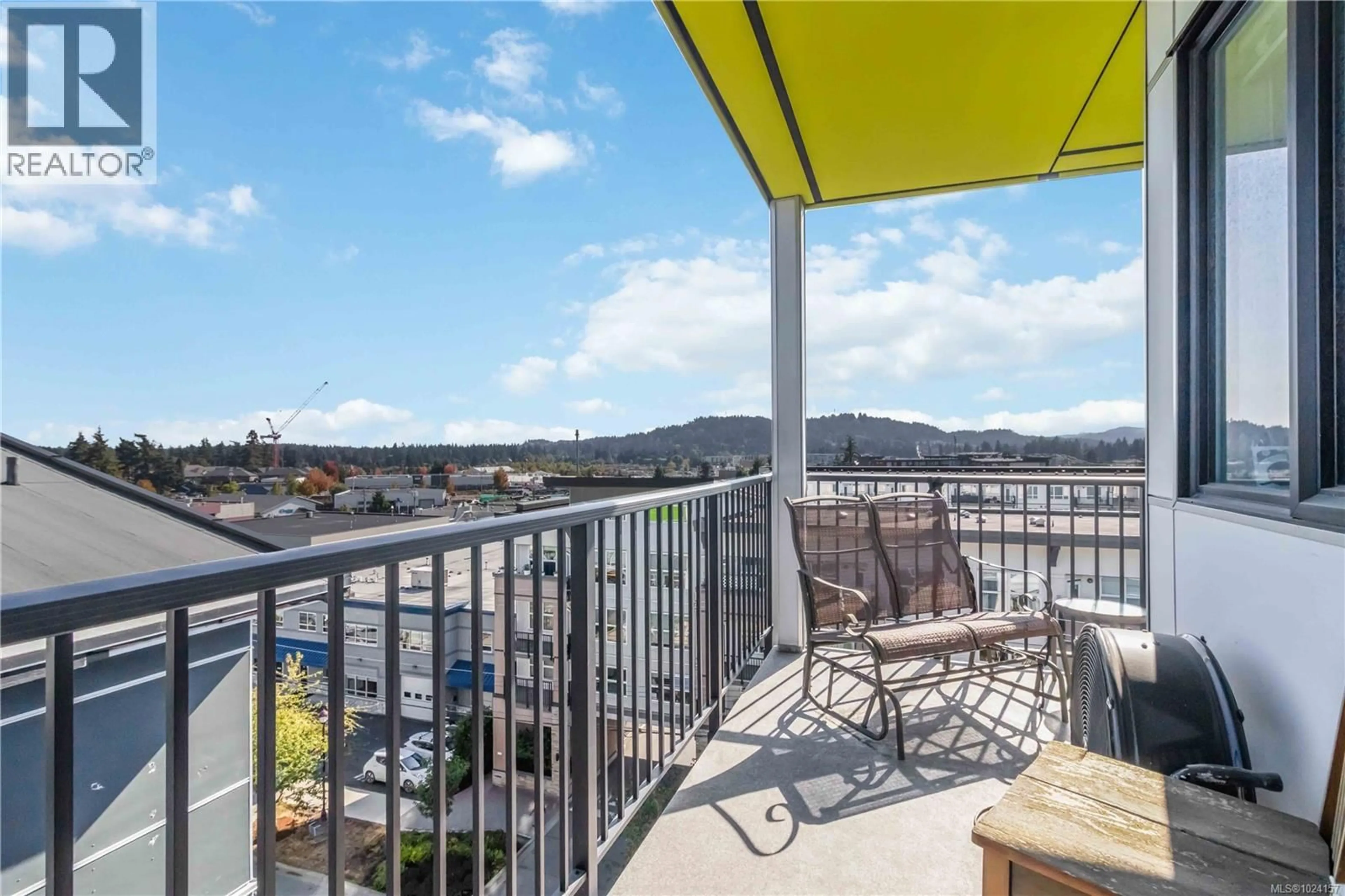 Patio, water/lake/river/ocean view for 602 - 868 ORONO AVENUE, Langford British Columbia V9B0X9