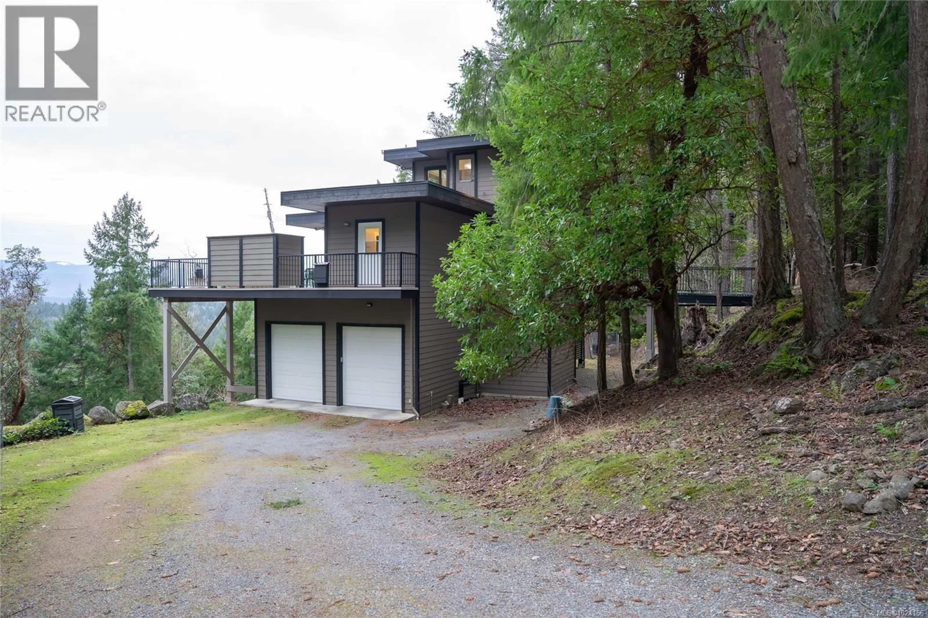 A pic from outside/outdoor area/front of a property/back of a property/a pic from drone, unknown for 165 PILKEY POINT ROAD, Thetis Island British Columbia V0R2Y0