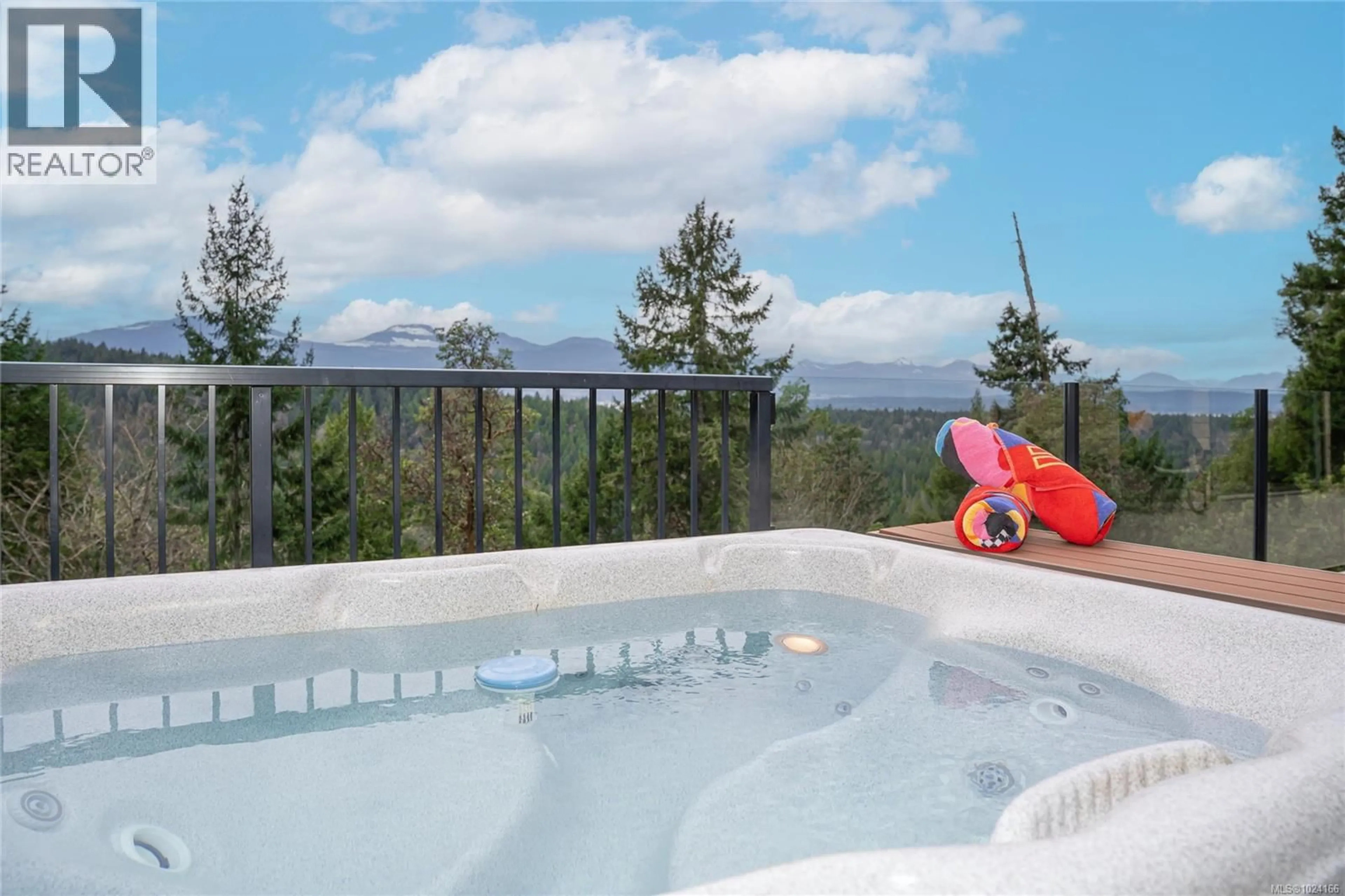 Pool for 165 PILKEY POINT ROAD, Thetis Island British Columbia V0R2Y0