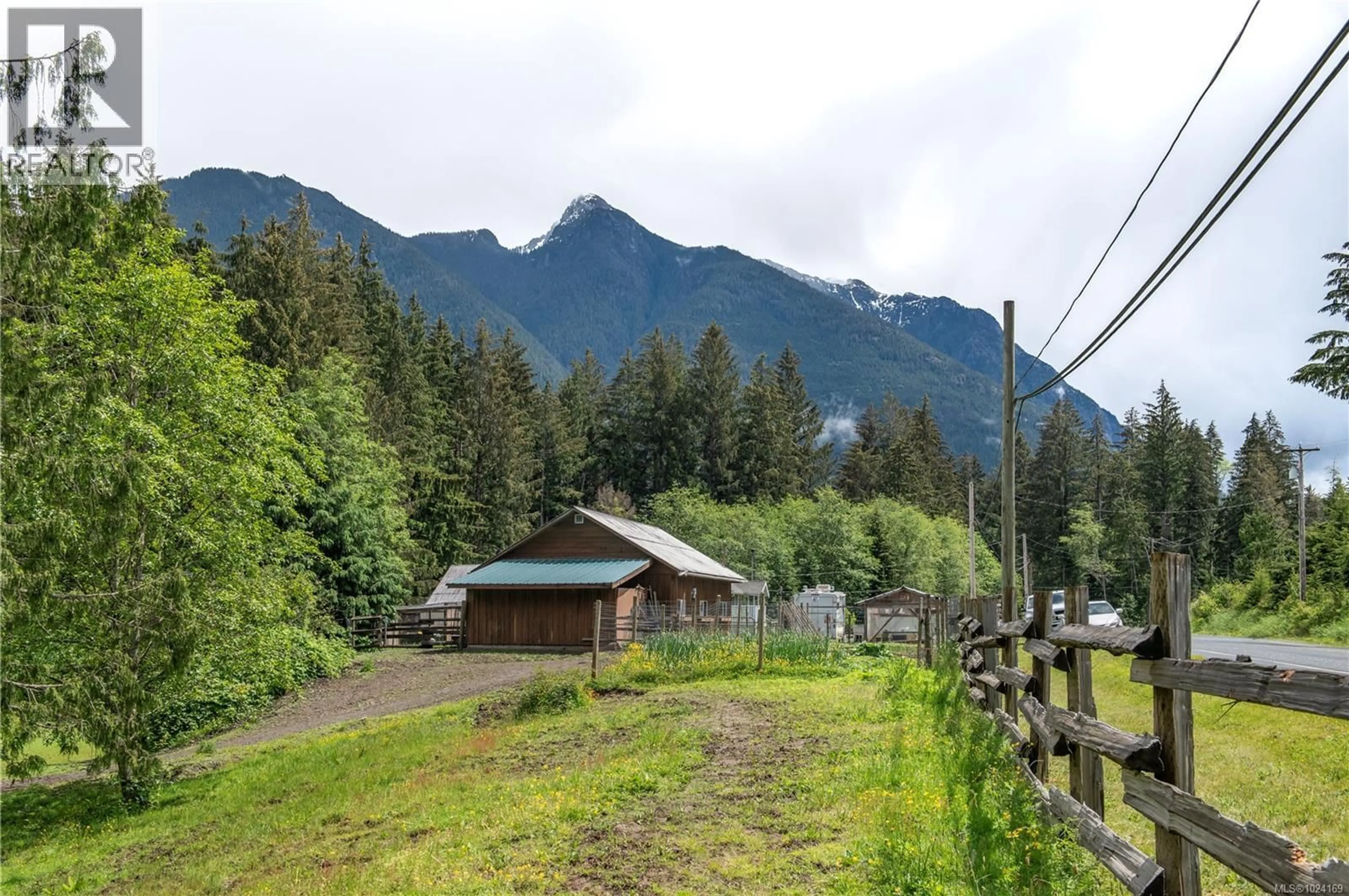 Unknown for 870 SAYWARD ROAD, Sayward British Columbia V0P1R0