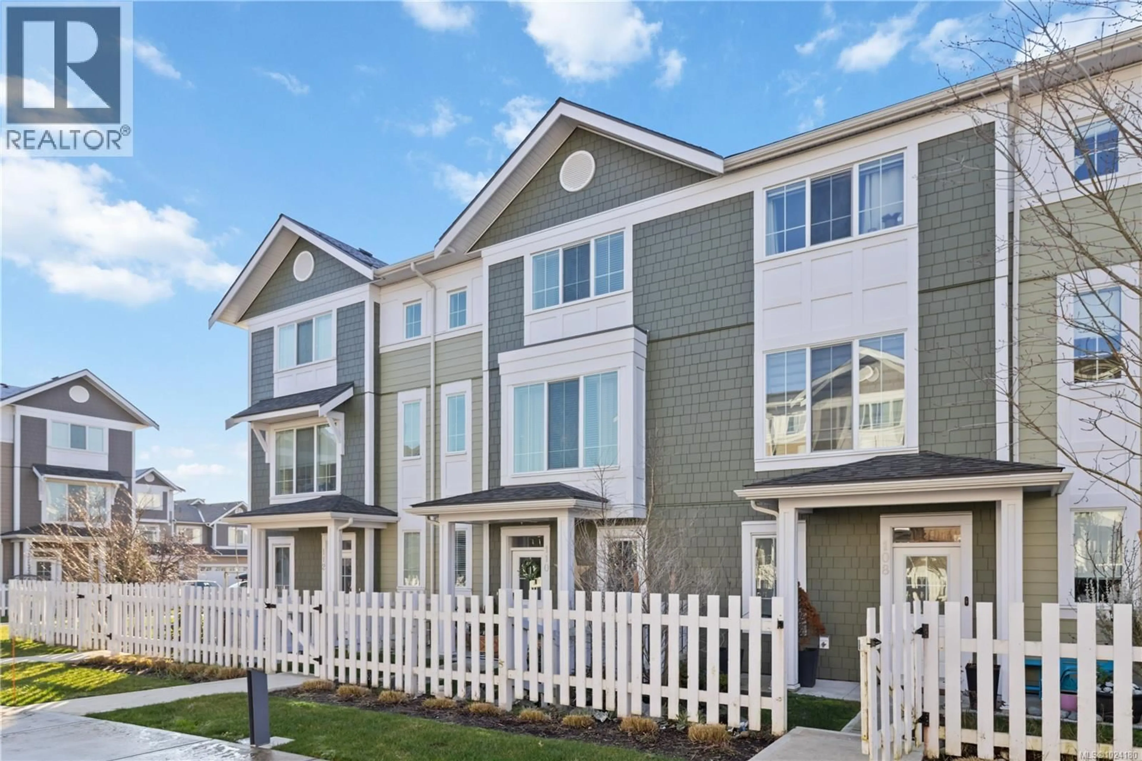 Home with vinyl exterior material, street for 110 - 3501 DUNLIN STREET, Colwood British Columbia V9C0P7