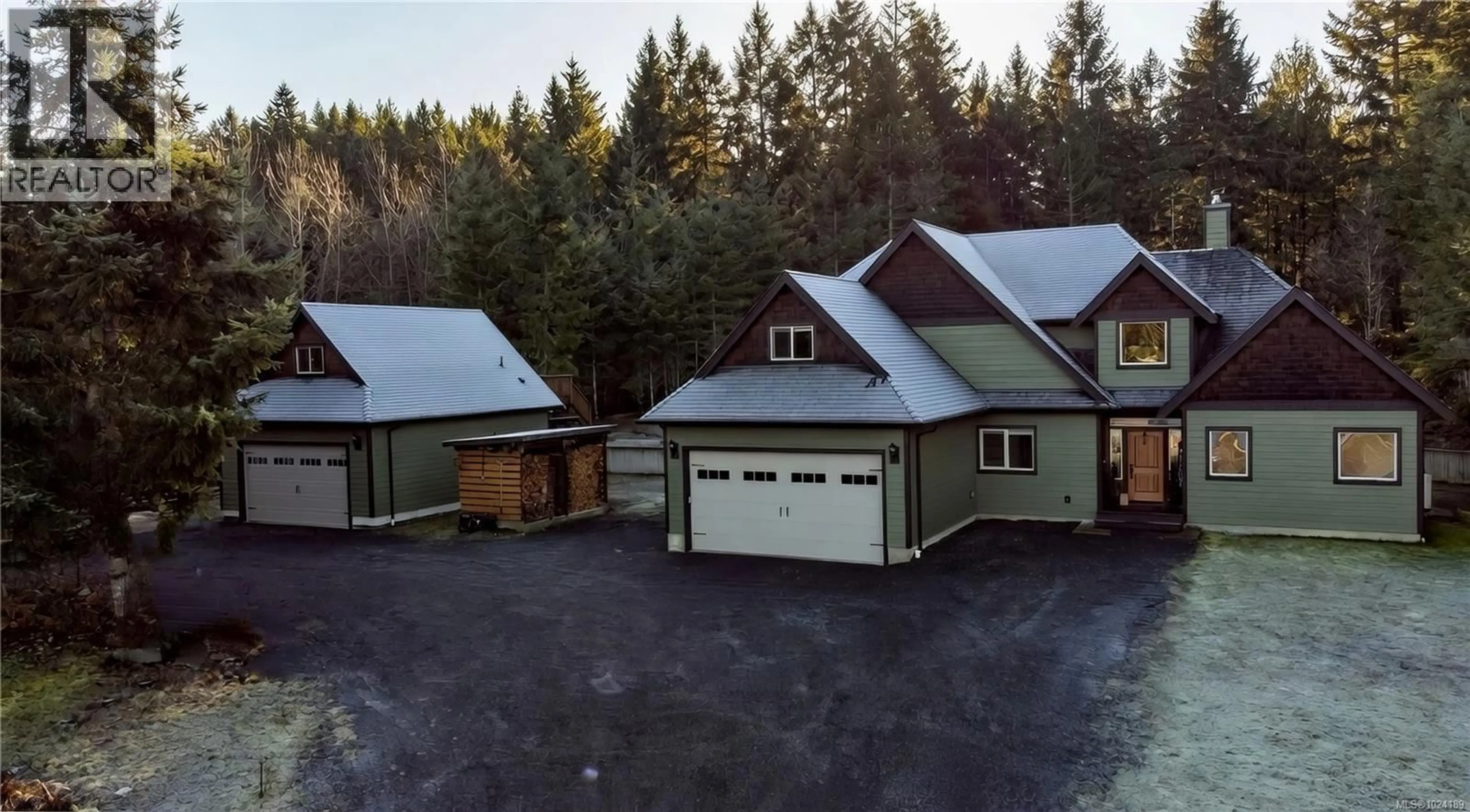A pic from outside/outdoor area/front of a property/back of a property/a pic from drone, street for 5970 CLEMENTS ROAD, Duncan British Columbia V9L6J8
