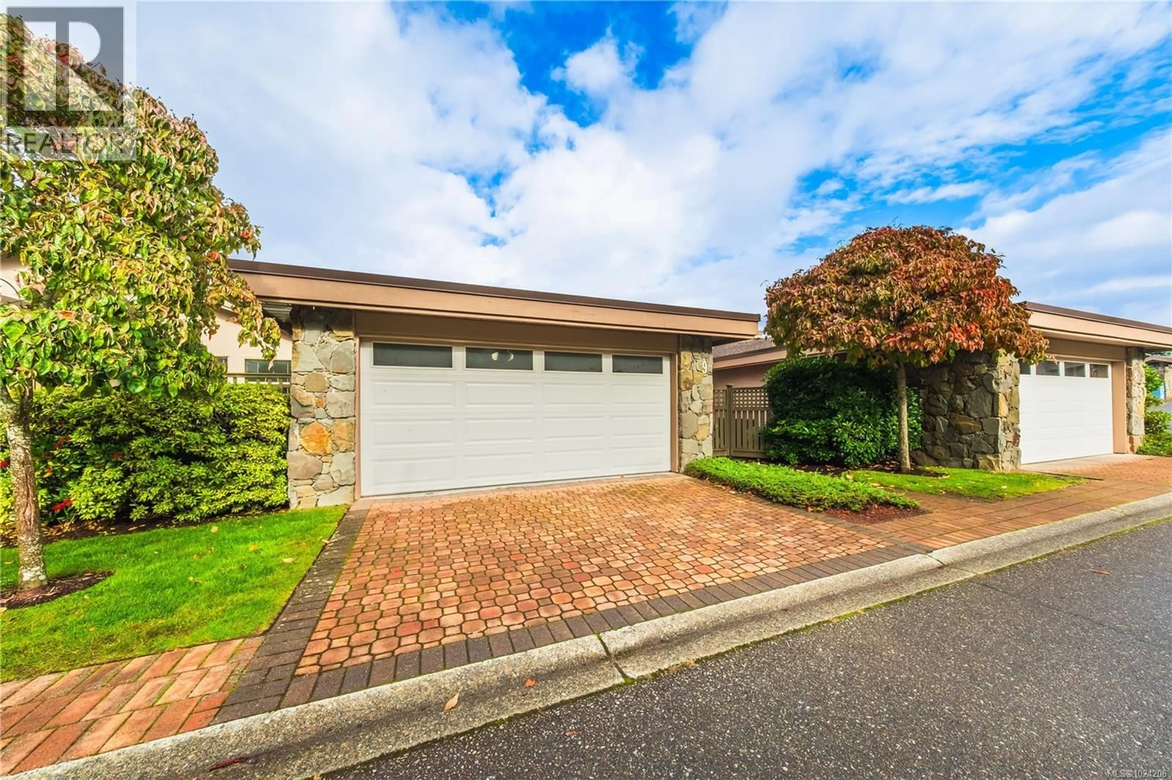 Unknown for 9 - 4991 BELLA VISTA CRESCENT, Nanaimo British Columbia V9V1M9