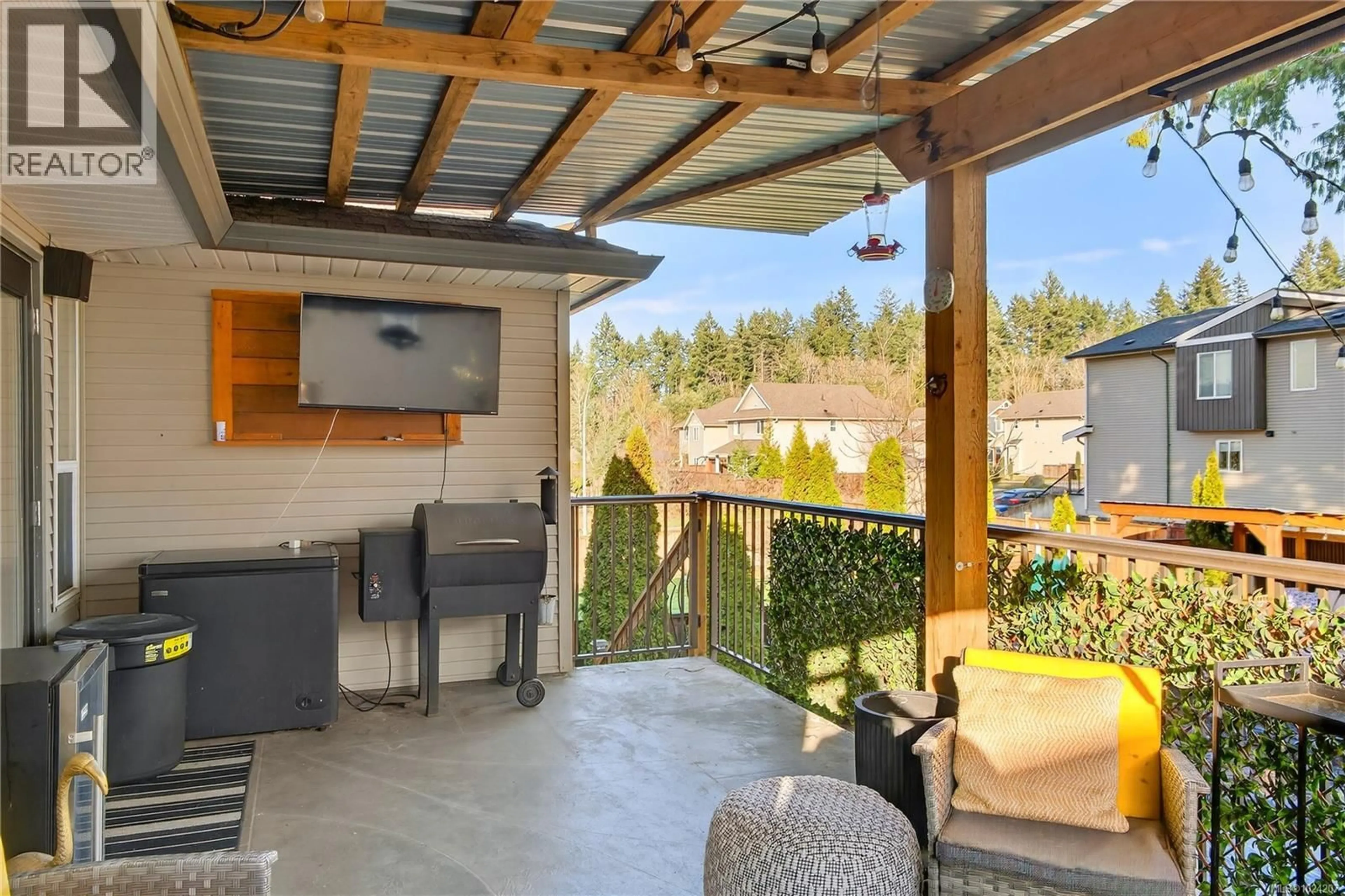 Patio, unknown for 1126 BEECHWOOD DRIVE, Nanaimo British Columbia V9R7E2