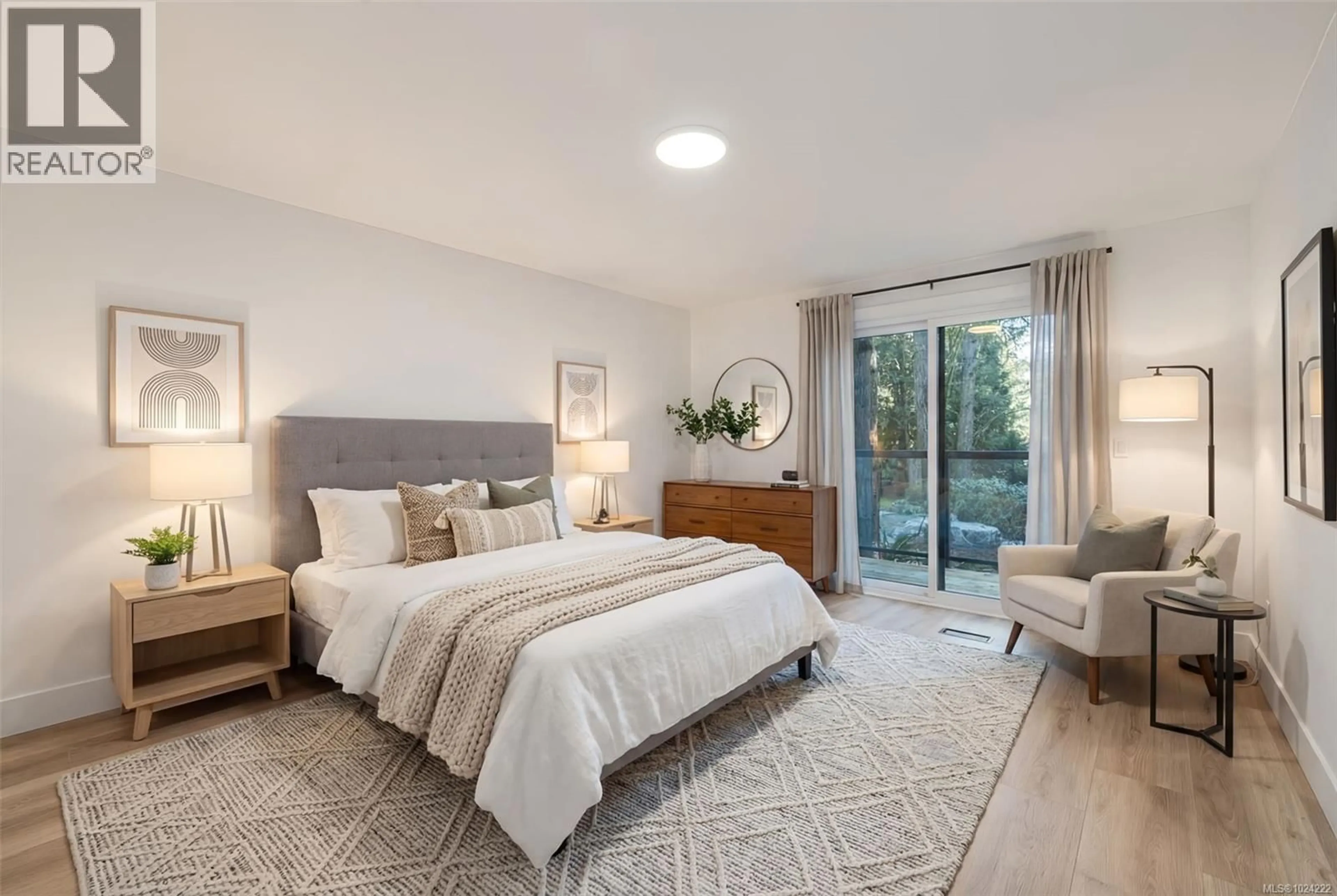 Bedroom with bed, unknown for 110 - 2500 FLORENCE LAKE ROAD, Langford British Columbia V9C3T1