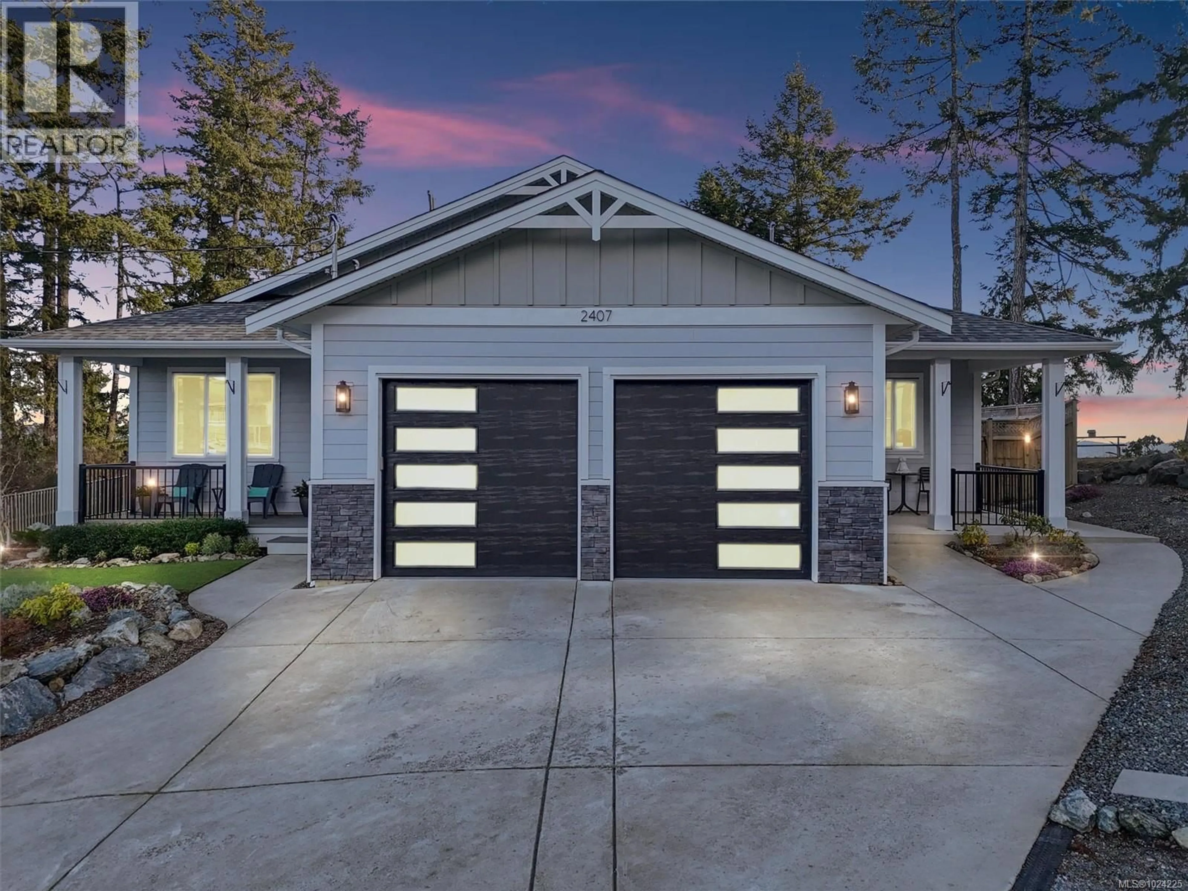 Indoor garage for 2407 MOUNTAIN HEIGHTS DRIVE, Sooke British Columbia V9Z0L4