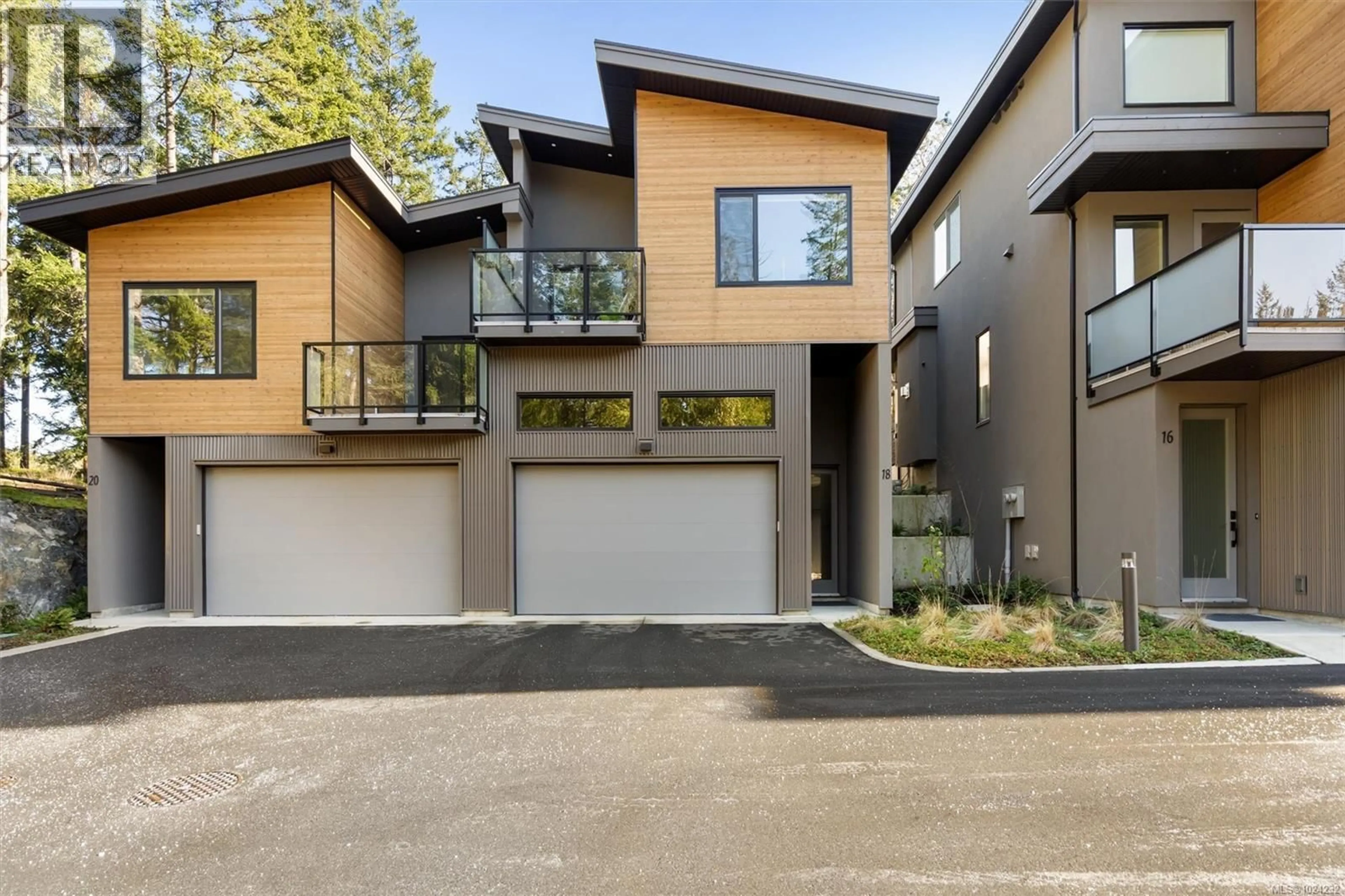 Home with brick exterior material, street for 18 - 3921 OLYMPIAN WAY, Colwood British Columbia V9C0T1