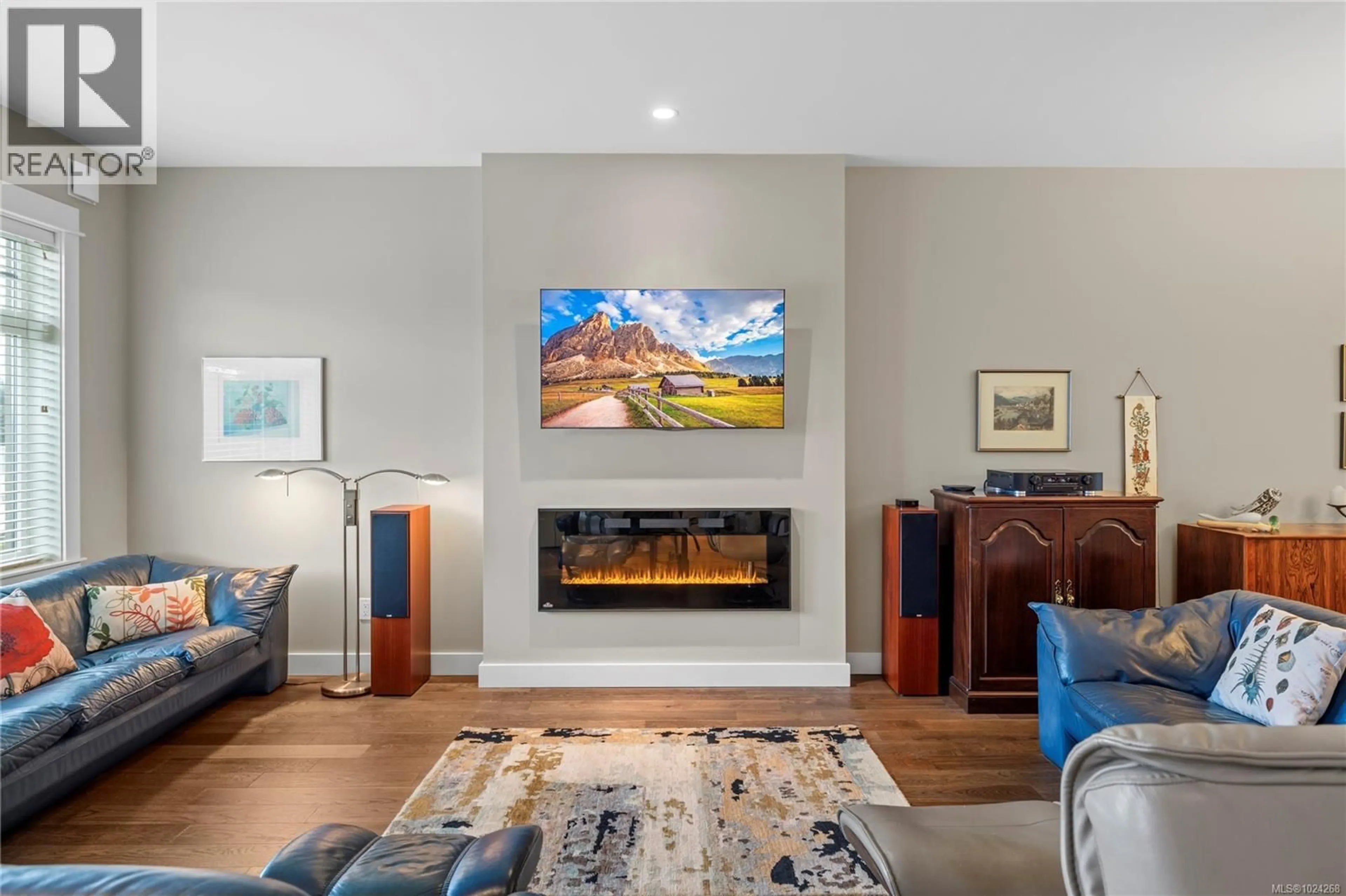 Home theater for 7 - 237 SECOND AVENUE WEST, Qualicum Beach British Columbia V9K2S5