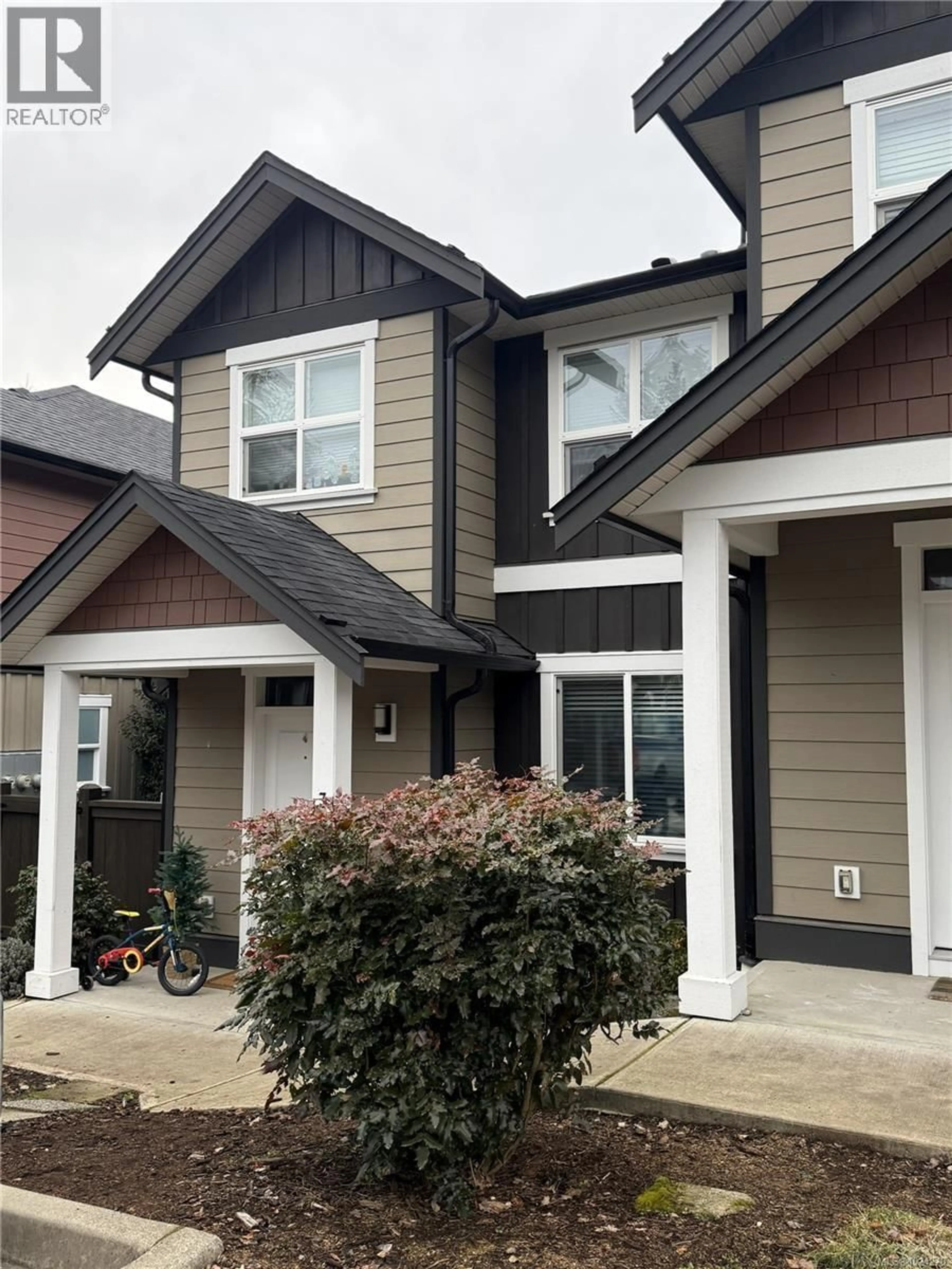 Home with vinyl exterior material, street for 36 - 512 JIM CRAM DRIVE, Ladysmith British Columbia V9G0B1