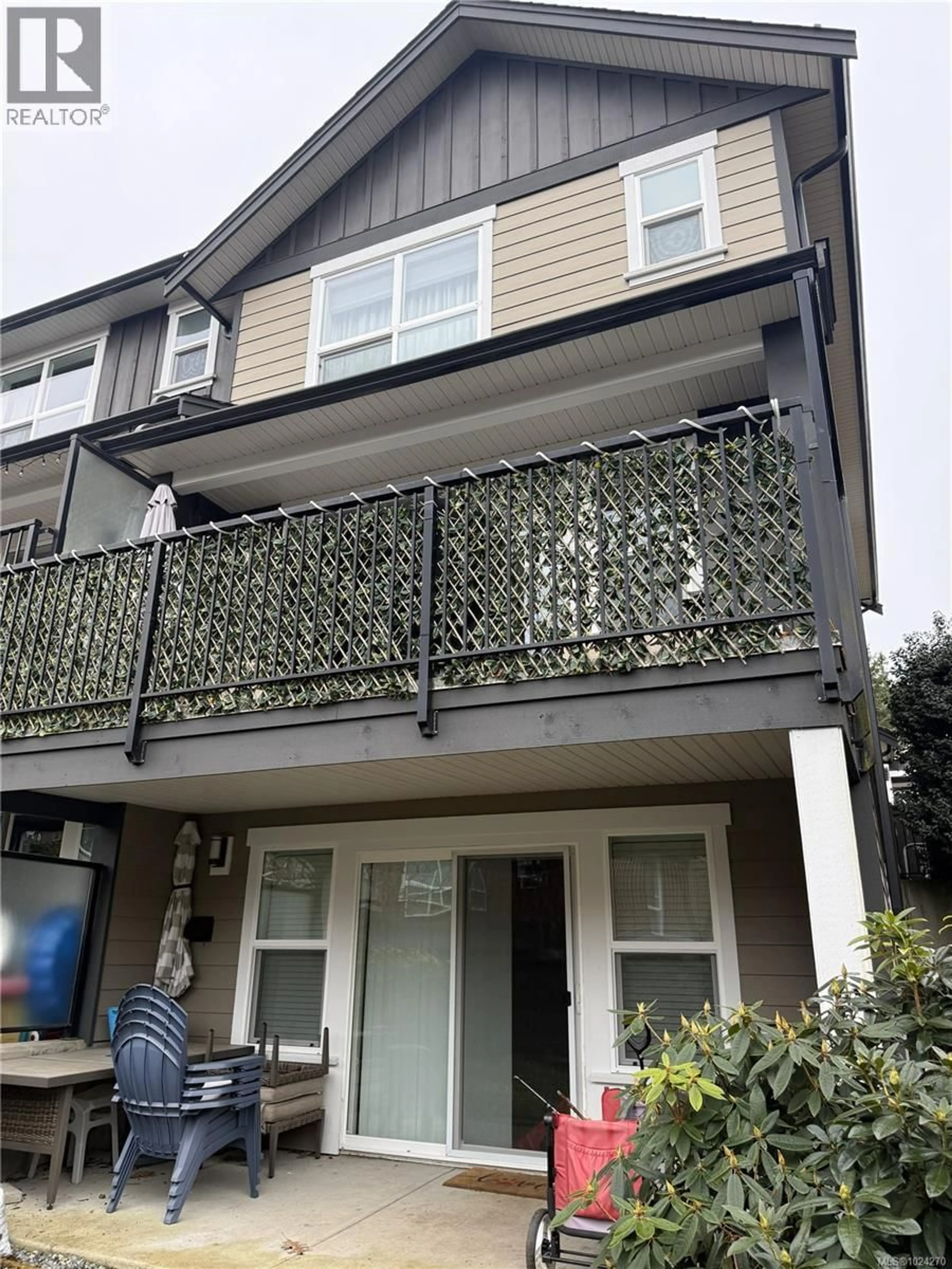 Home with vinyl exterior material, street for 36 - 512 JIM CRAM DRIVE, Ladysmith British Columbia V9G0B1