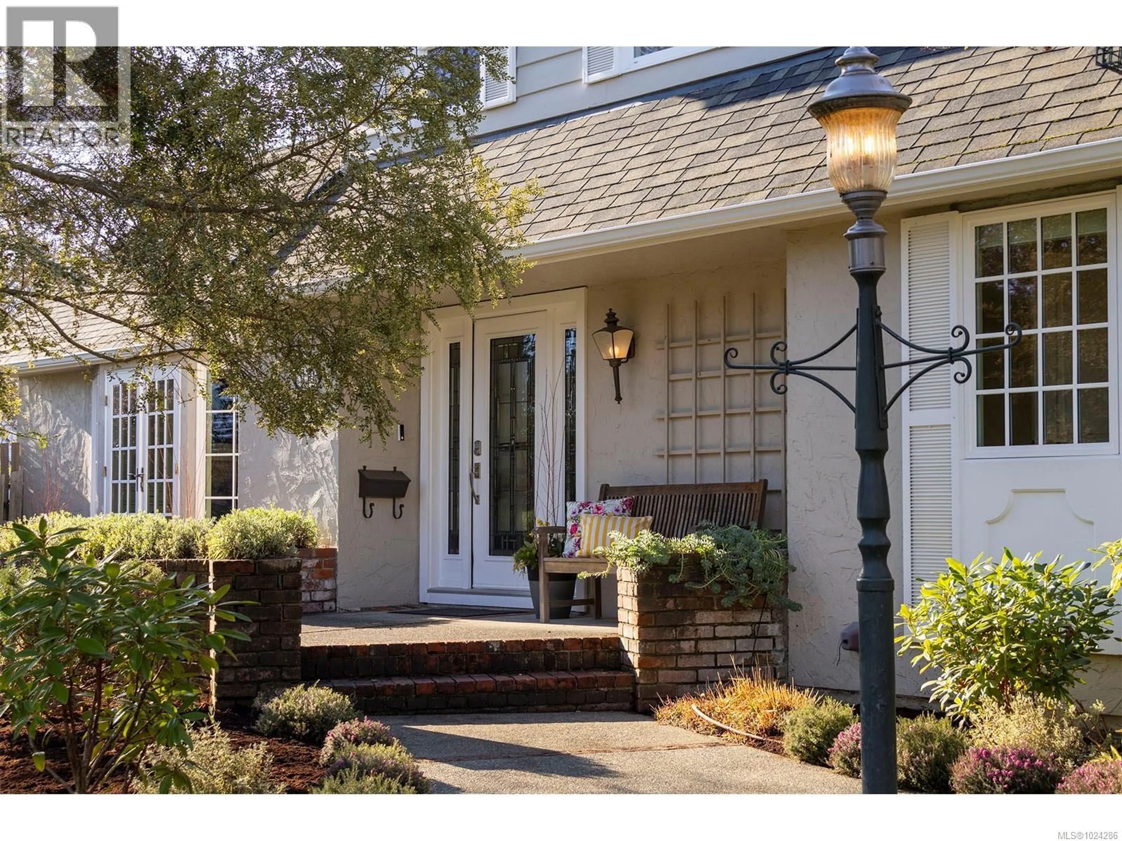 Unknown for 3150 NORFOLK ROAD, Oak Bay British Columbia V8R6H4