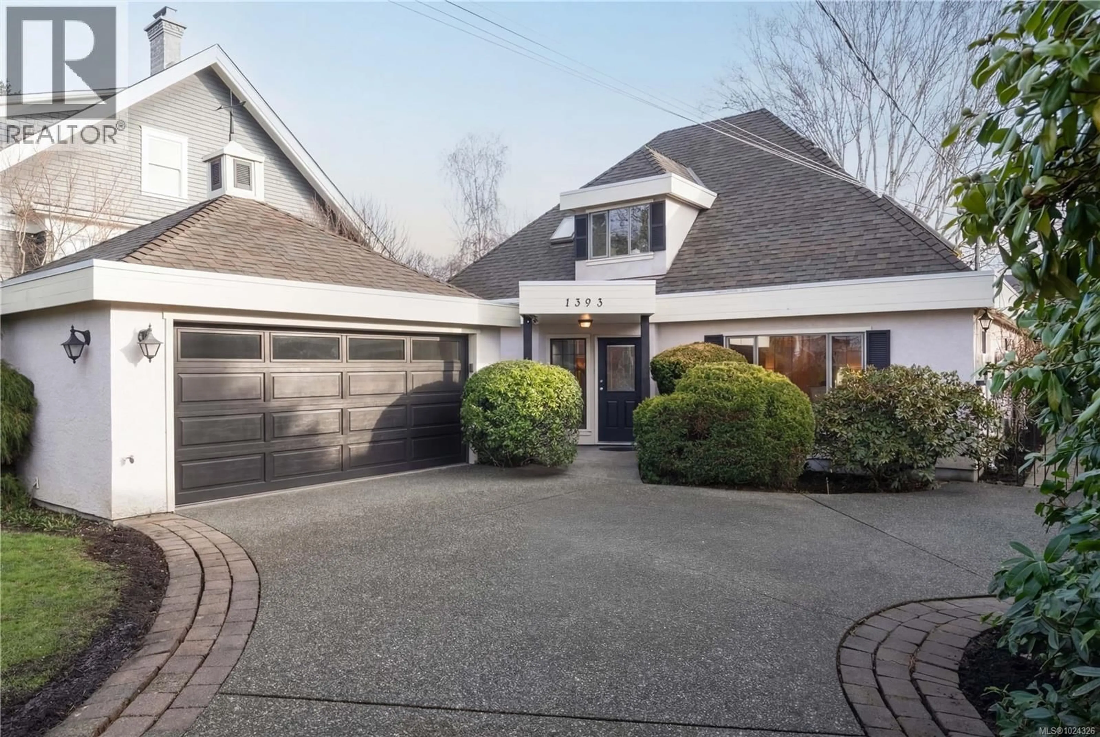 Unknown for 1393 MONTEREY AVENUE, Oak Bay British Columbia V8S4V9